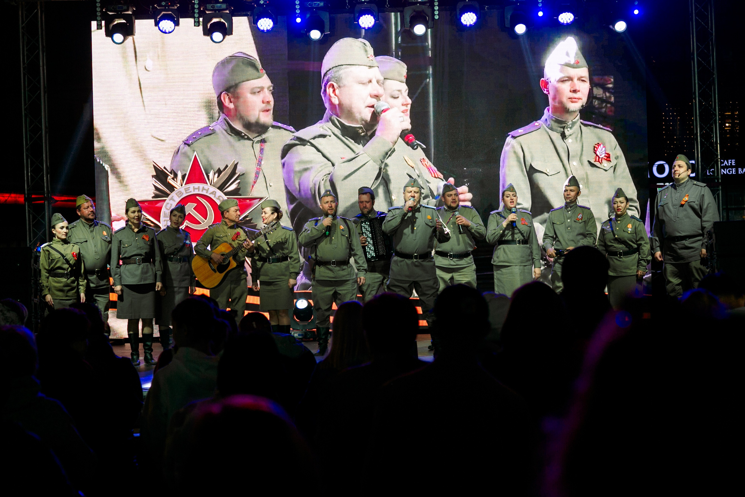 Концерт приуроченный к празднованию 80 лет победл. Свадебный и семейный фотограф в Улан-Удэ