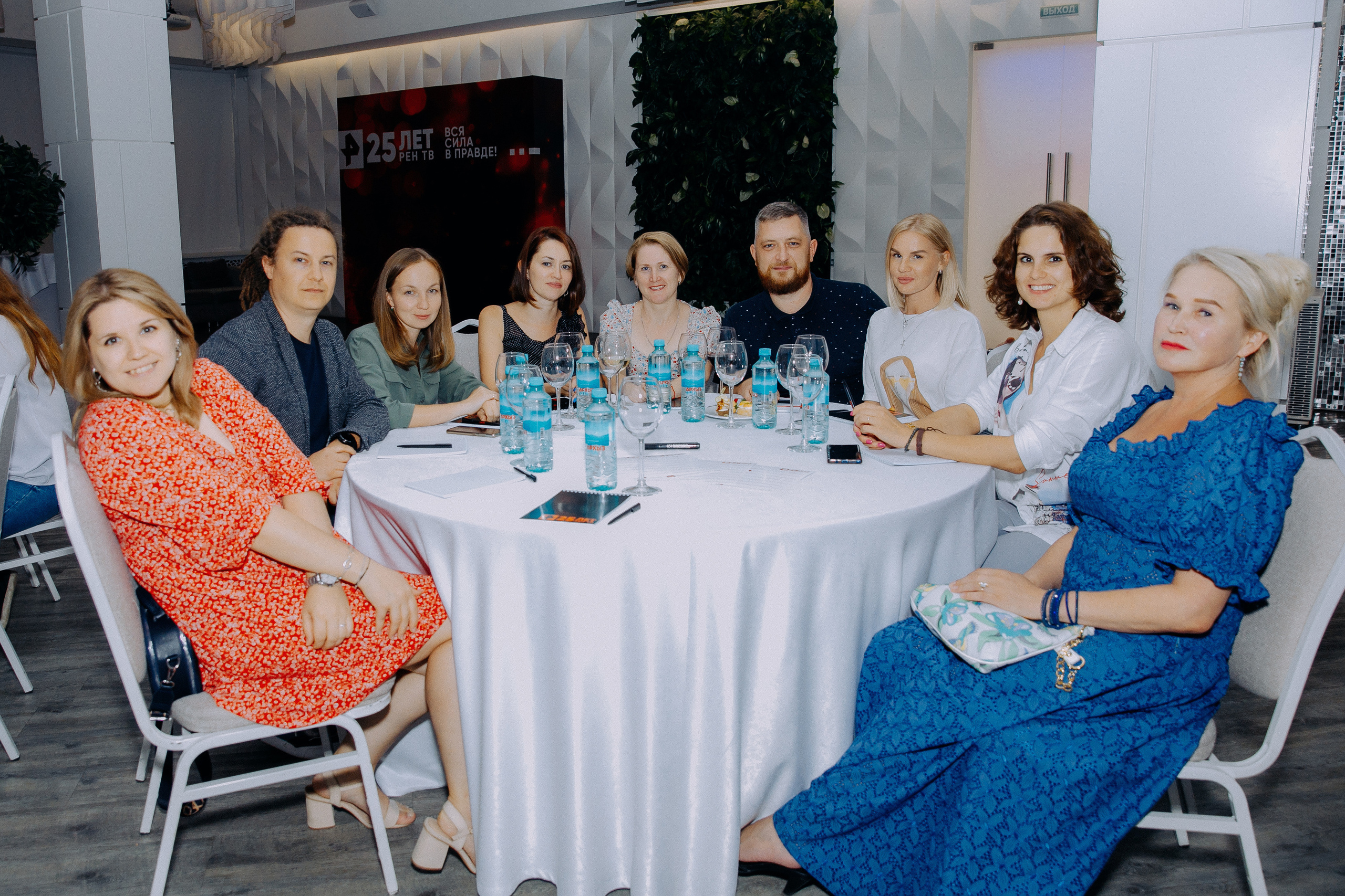 Телеканал РЕН. Новый сезон. Фотосъемка свадебных, семейных и корпоративных мероприятий в Перми