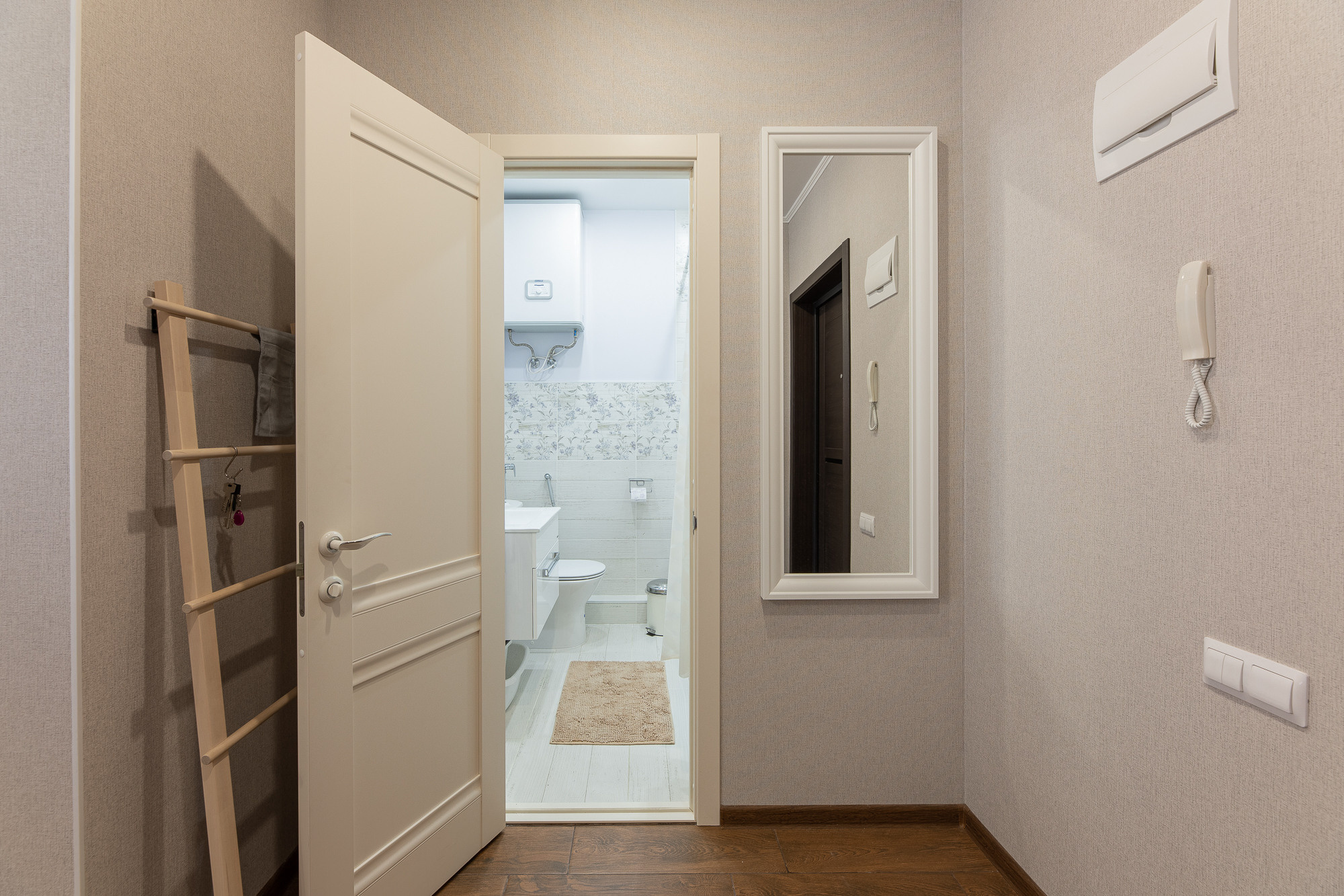 Renatphoto-Фотосессия студии с элементами декора. Профессиональная фотосъёмка интерьеров, предметная фотосессия еды для меню г. Анапа