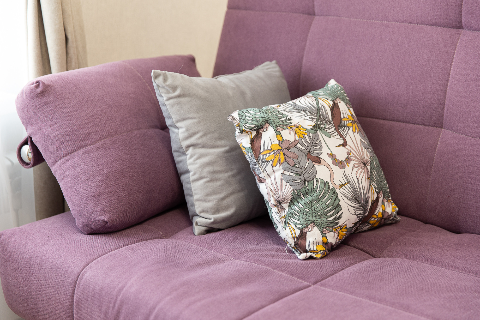 Renatphoto-Фотосессия студии с элементами декора. Профессиональная фотосъёмка интерьеров, предметная фотосессия еды для меню г. Анапа