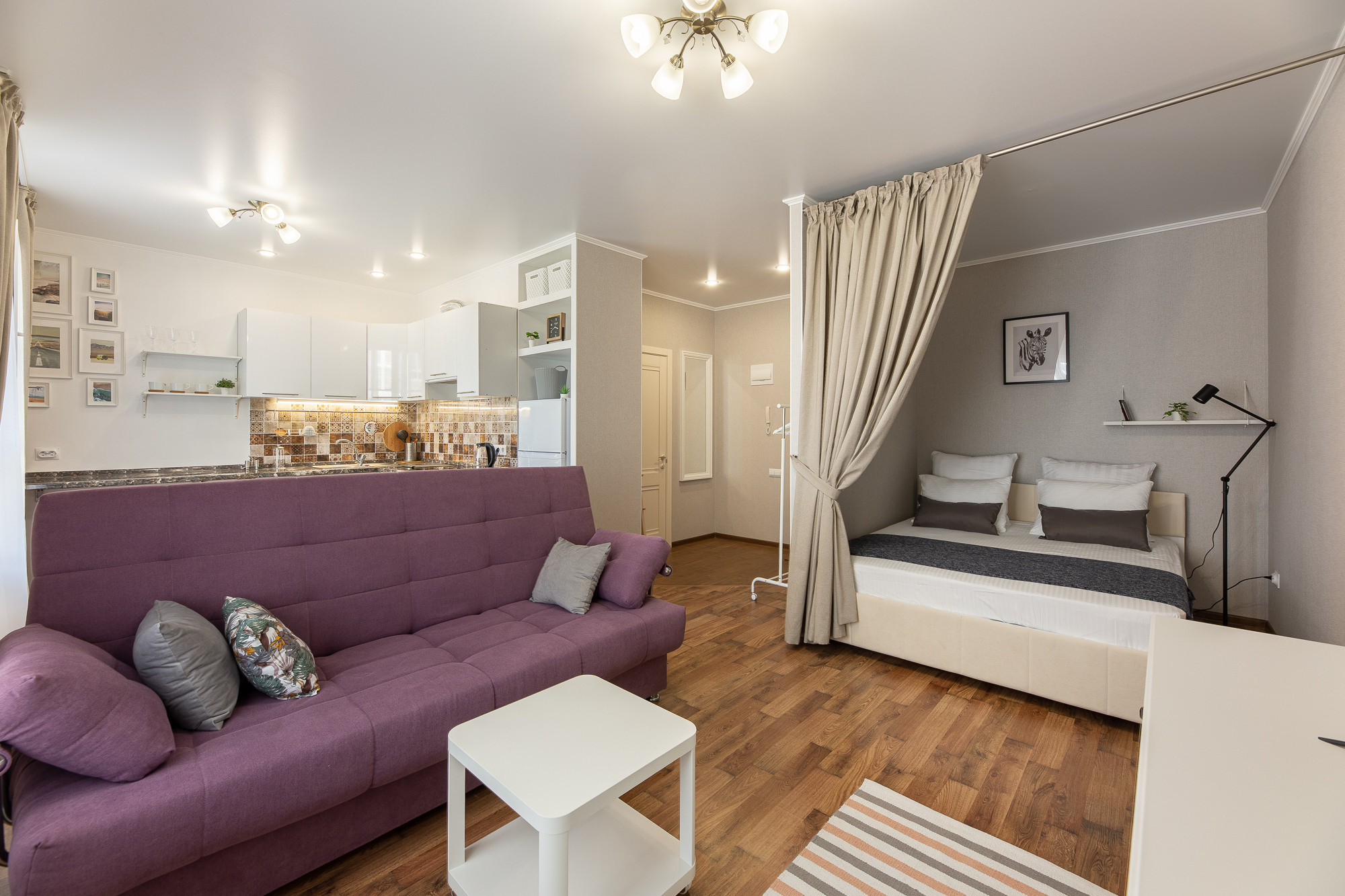 Renatphoto-Фотосессия студии с элементами декора. Профессиональная фотосъёмка интерьеров, предметная фотосессия еды для меню г. Анапа