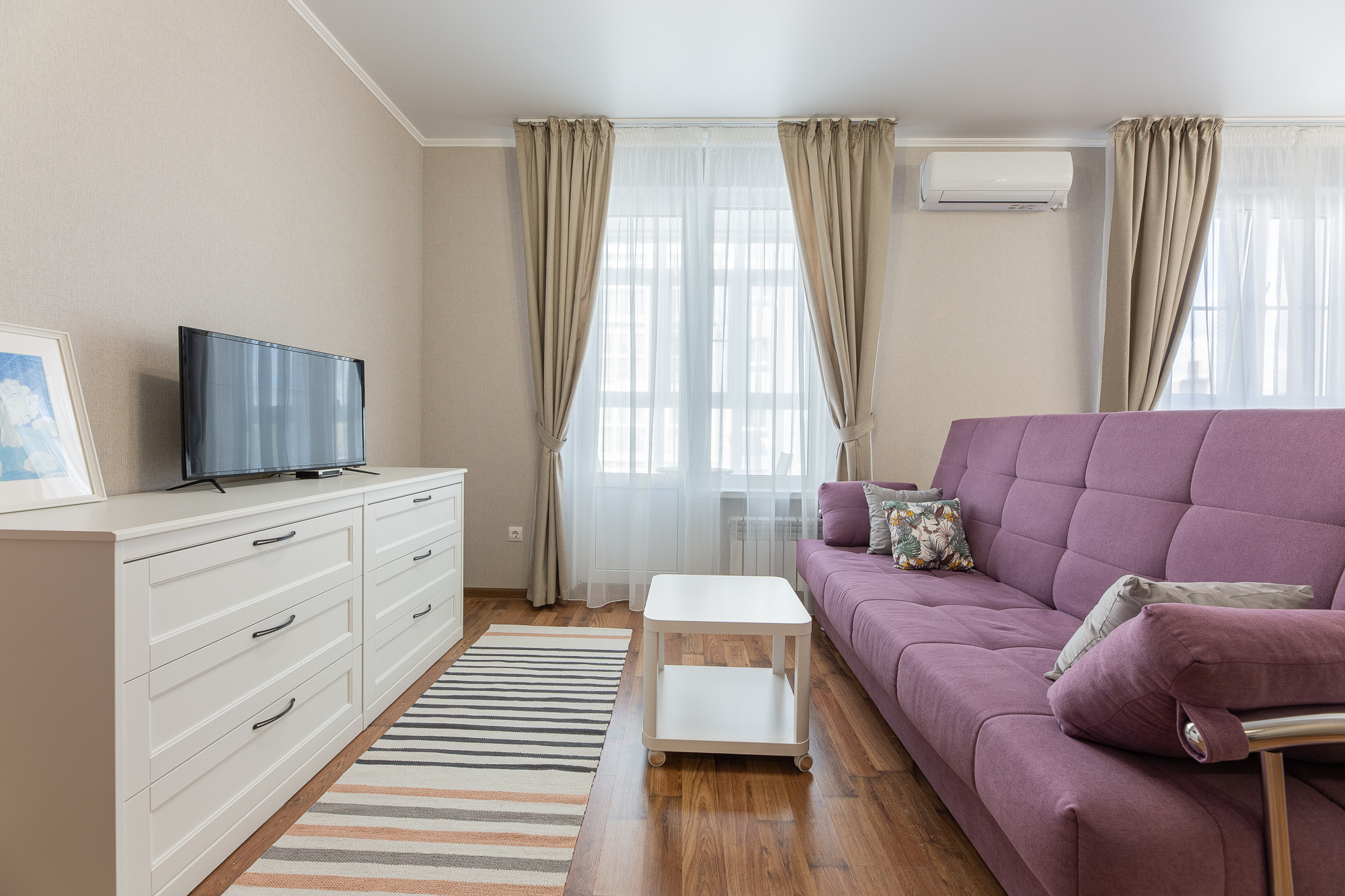 Renatphoto-Фотосессия студии с элементами декора. Профессиональная фотосъёмка интерьеров, предметная фотосессия еды для меню г. Анапа