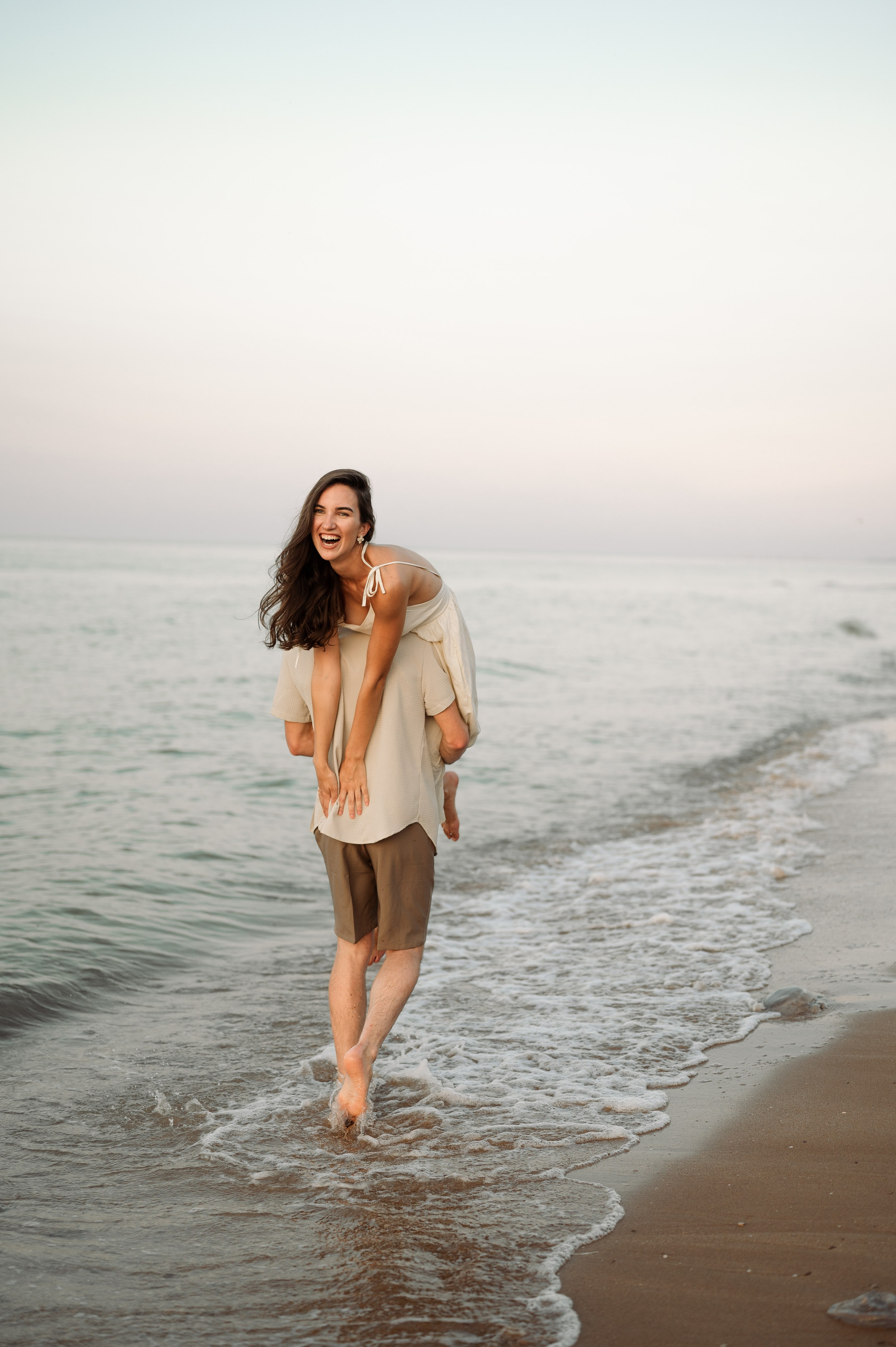Предсвадебная съёмка на море🌊. Свадебный и семейный фотограф в Краснодаре Алина Мельник