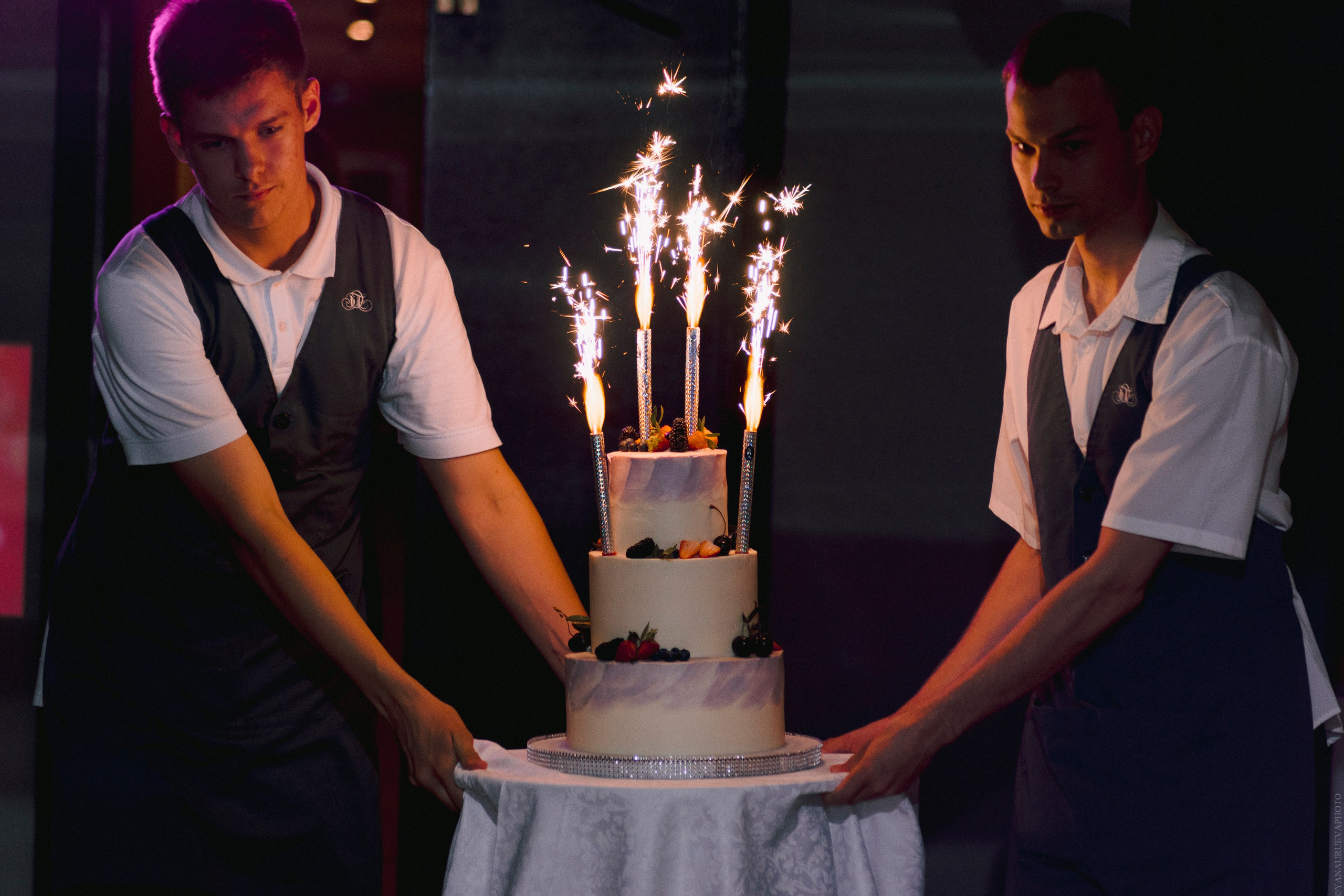 Свадебная фотосессия. Анонс. Свадебный и контент- фотограф в Тольятти, Самаре, Москве Яна Уруева