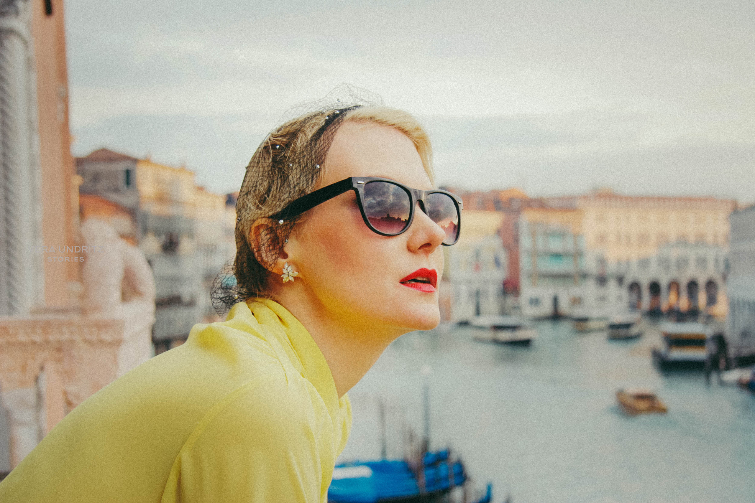 Рената Литвинова для компании СБ-золото, Венеция