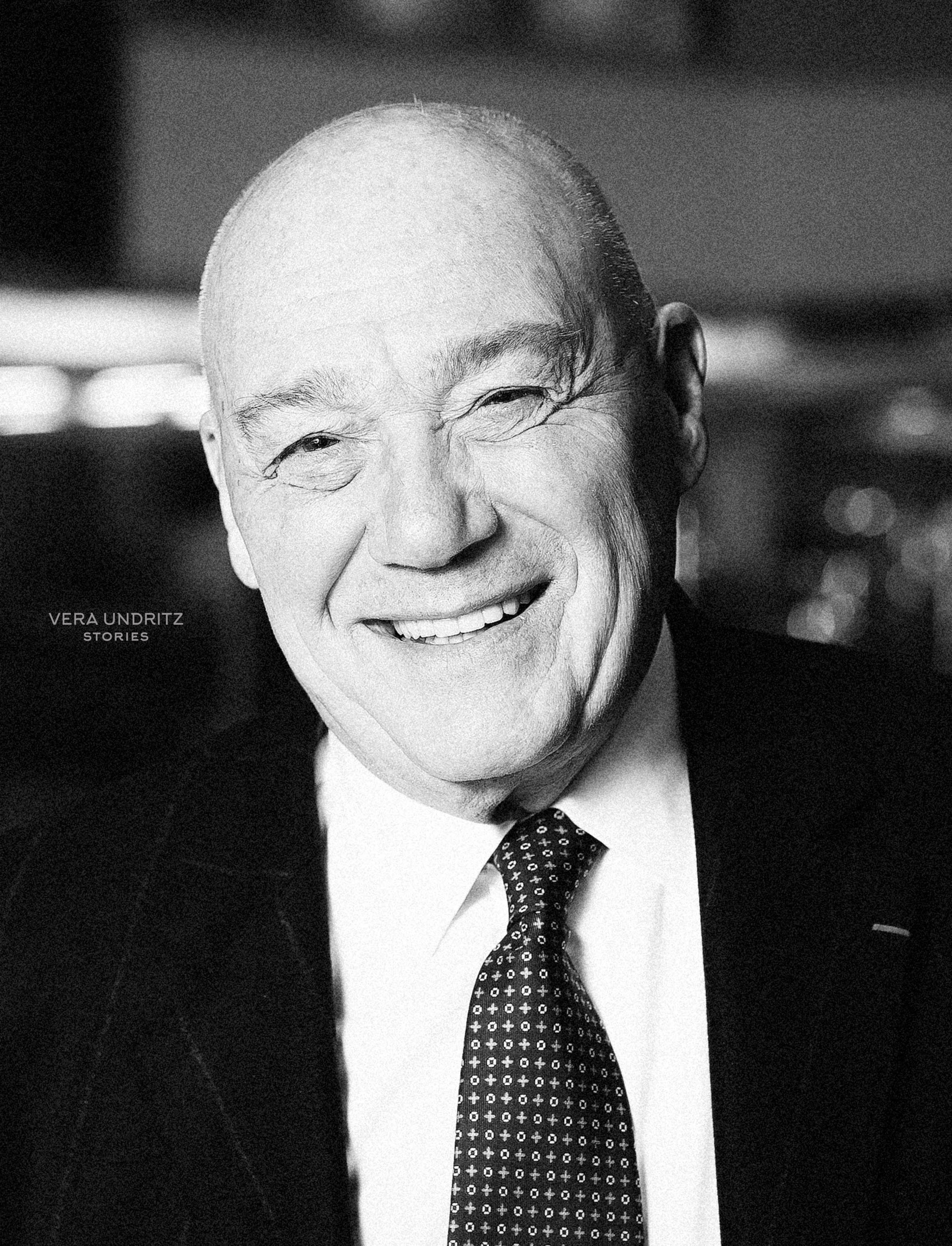 Владимир Познер для журнала "The World"