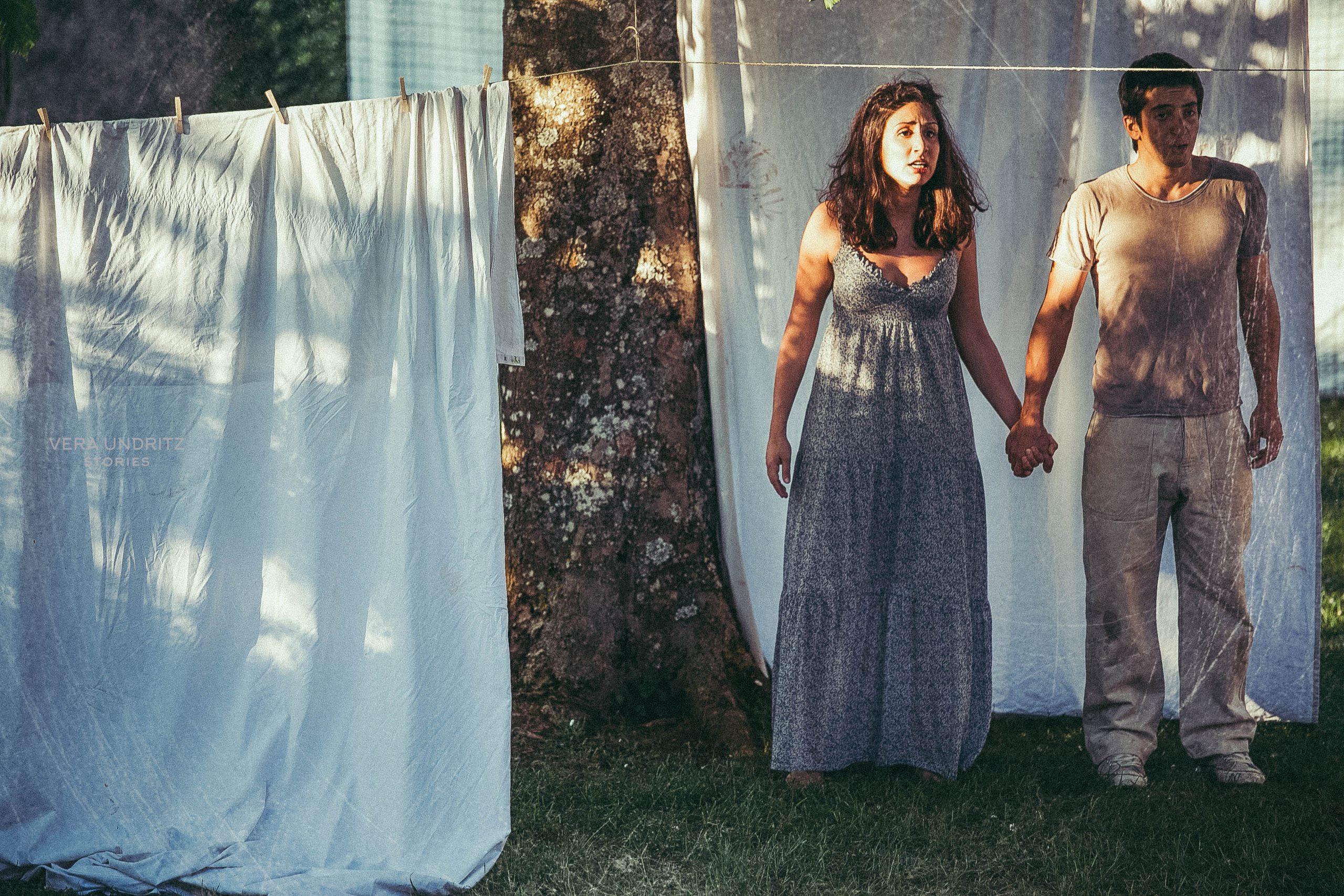 Фото и афиша спектакля «La main de Leila», фестивали в Анси и в Авиньоне. Вера Ундриц/Vera Undritz, celebrity фотограф, Москва