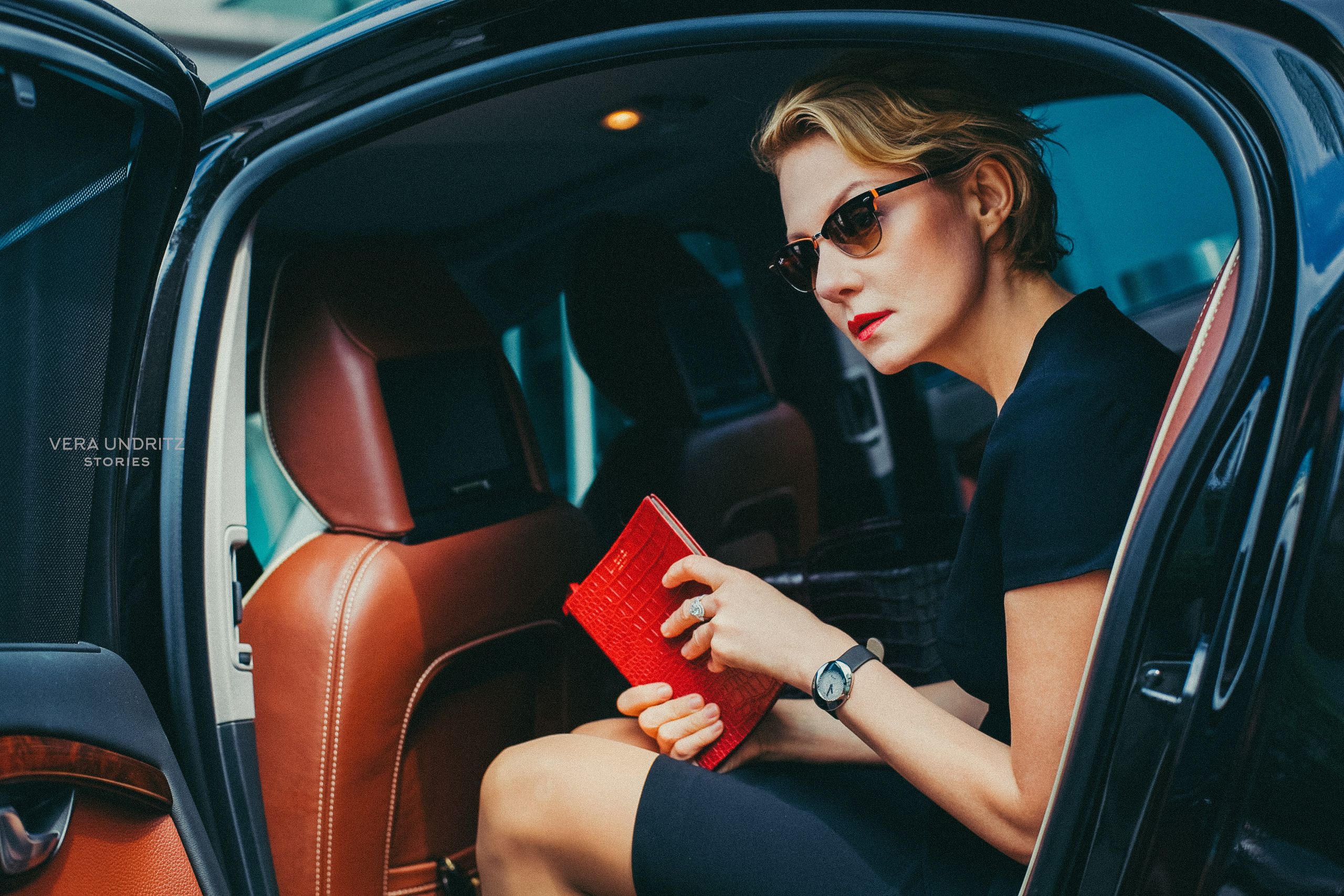 Рената Литвинова для журнала "Автомобили"