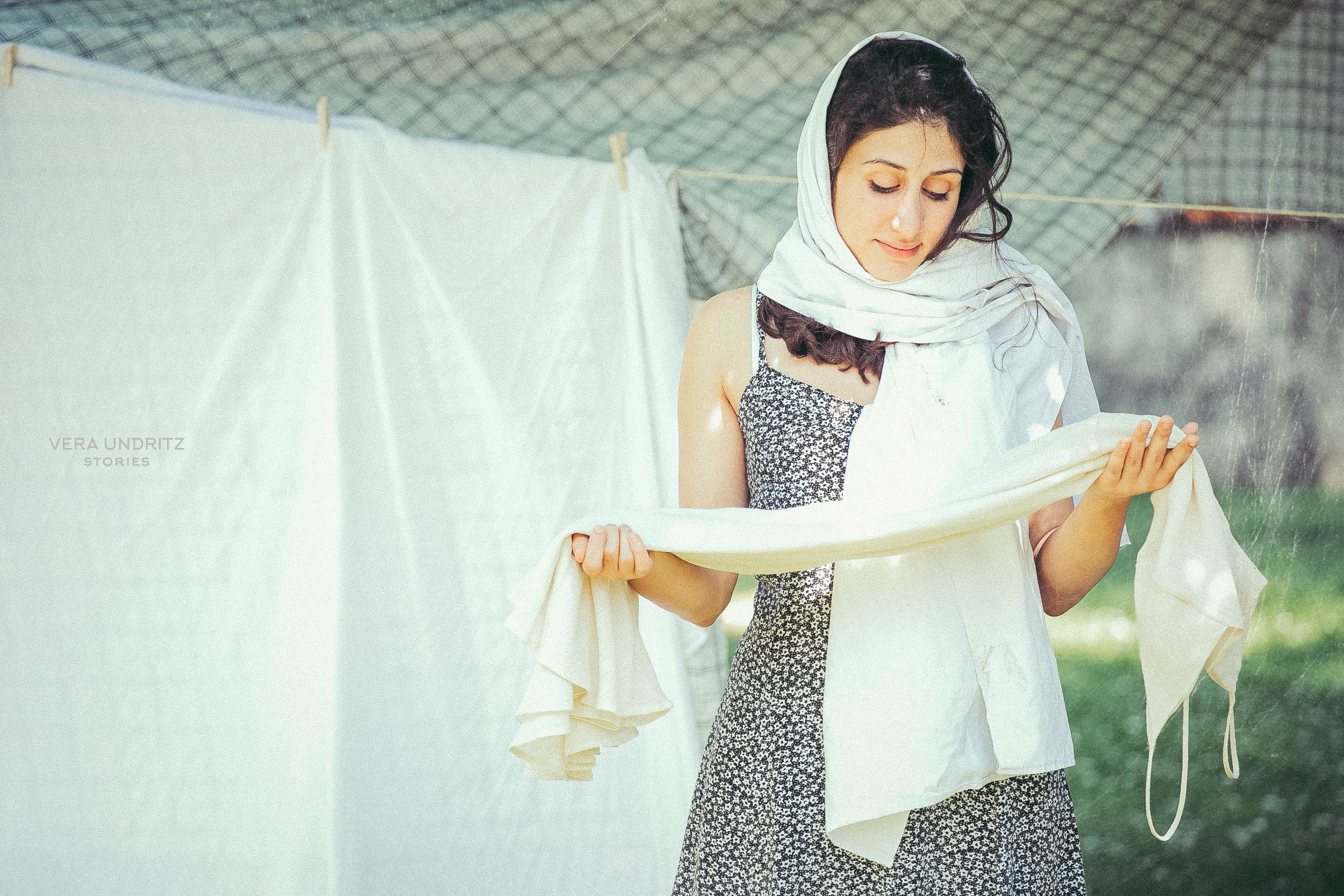 Фото и афиша спектакля «La main de Leila», фестивали в Анси и в Авиньоне. Вера Ундриц/Vera Undritz, celebrity фотограф, Москва