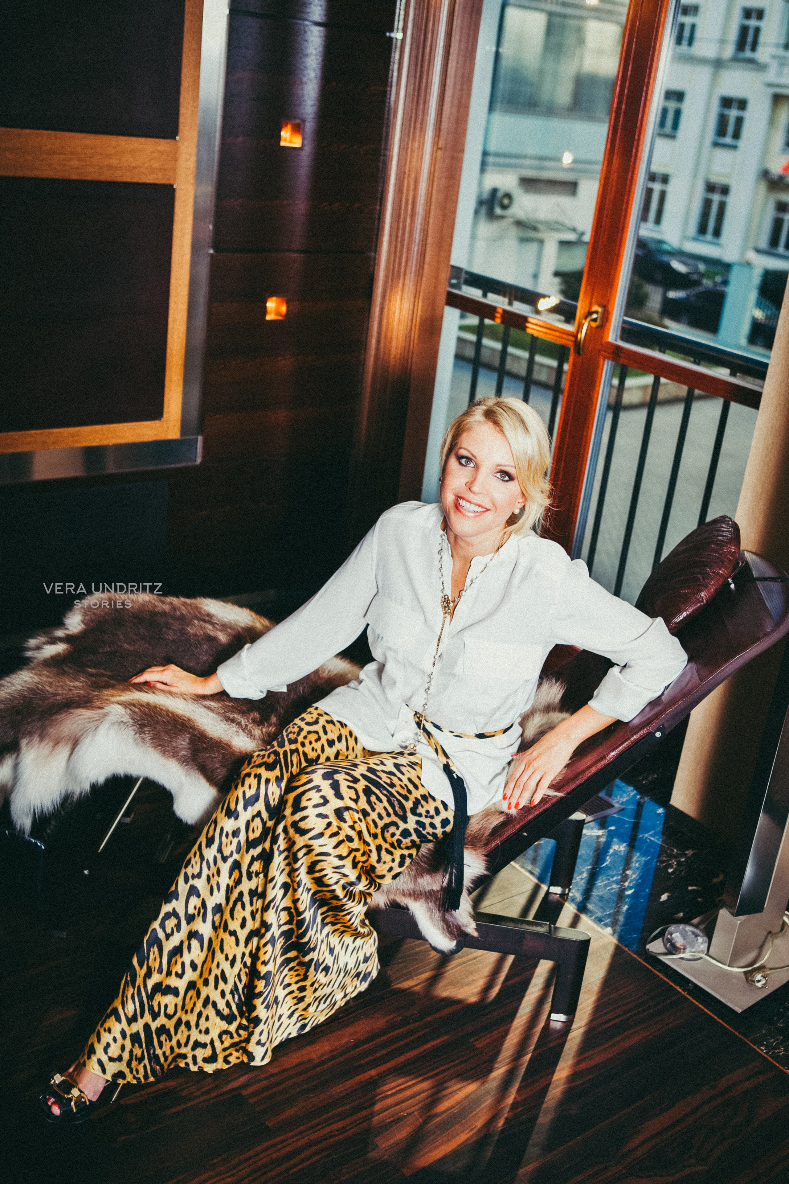 Елена Юргенева для журнала "Салон недвижимости"