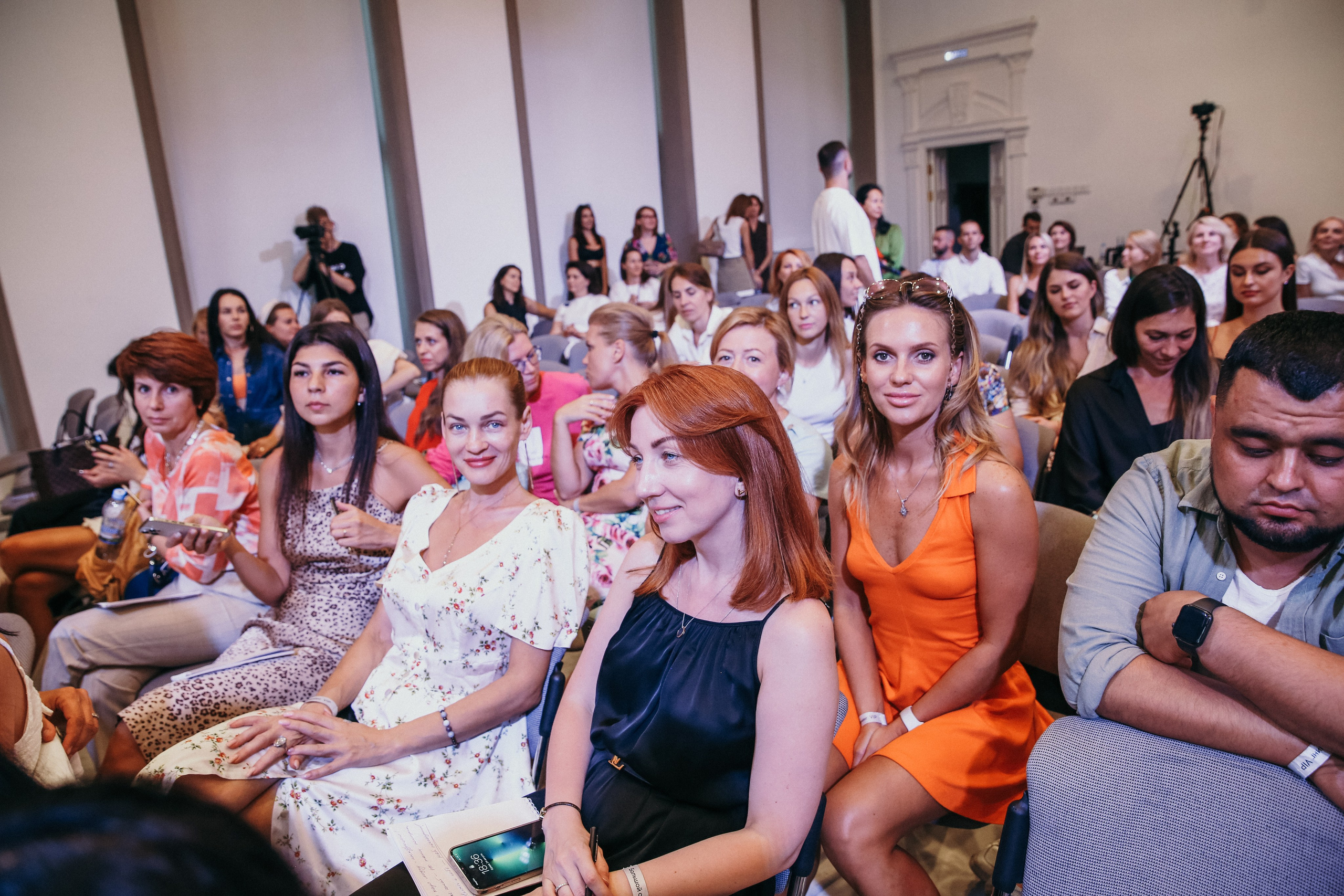 Тренинг Евгении Павловской. Фотограф и видеограф Анна Домашенко