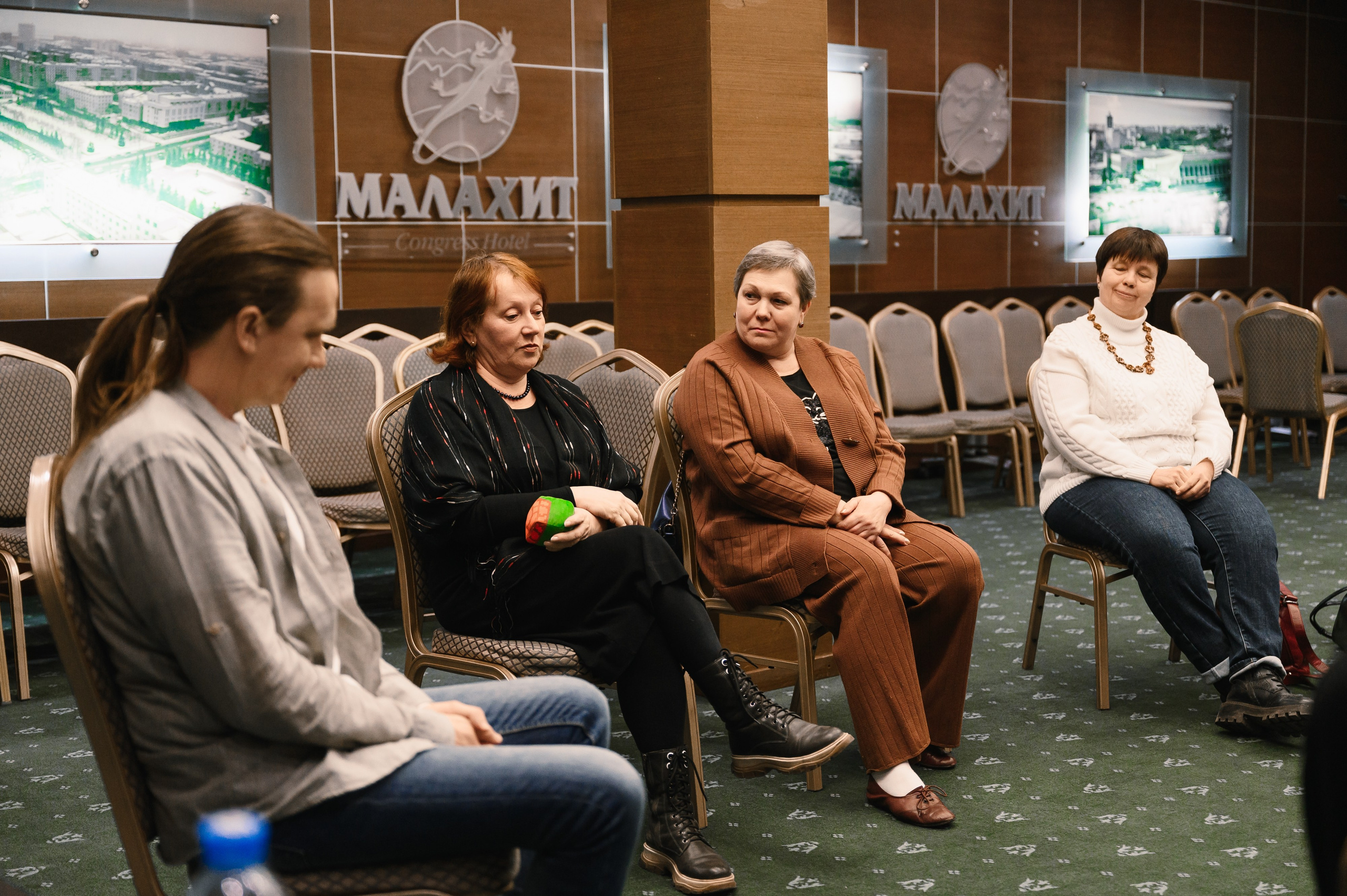 «Театр в квадрате». Клуб Читалка. Wedding and family photographer USA