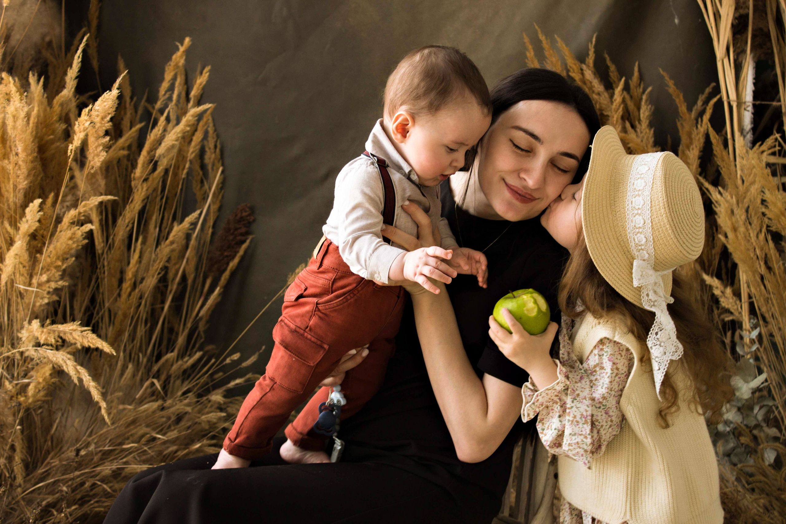 Семейные. Семейный фотограф новорожденных Нальчик