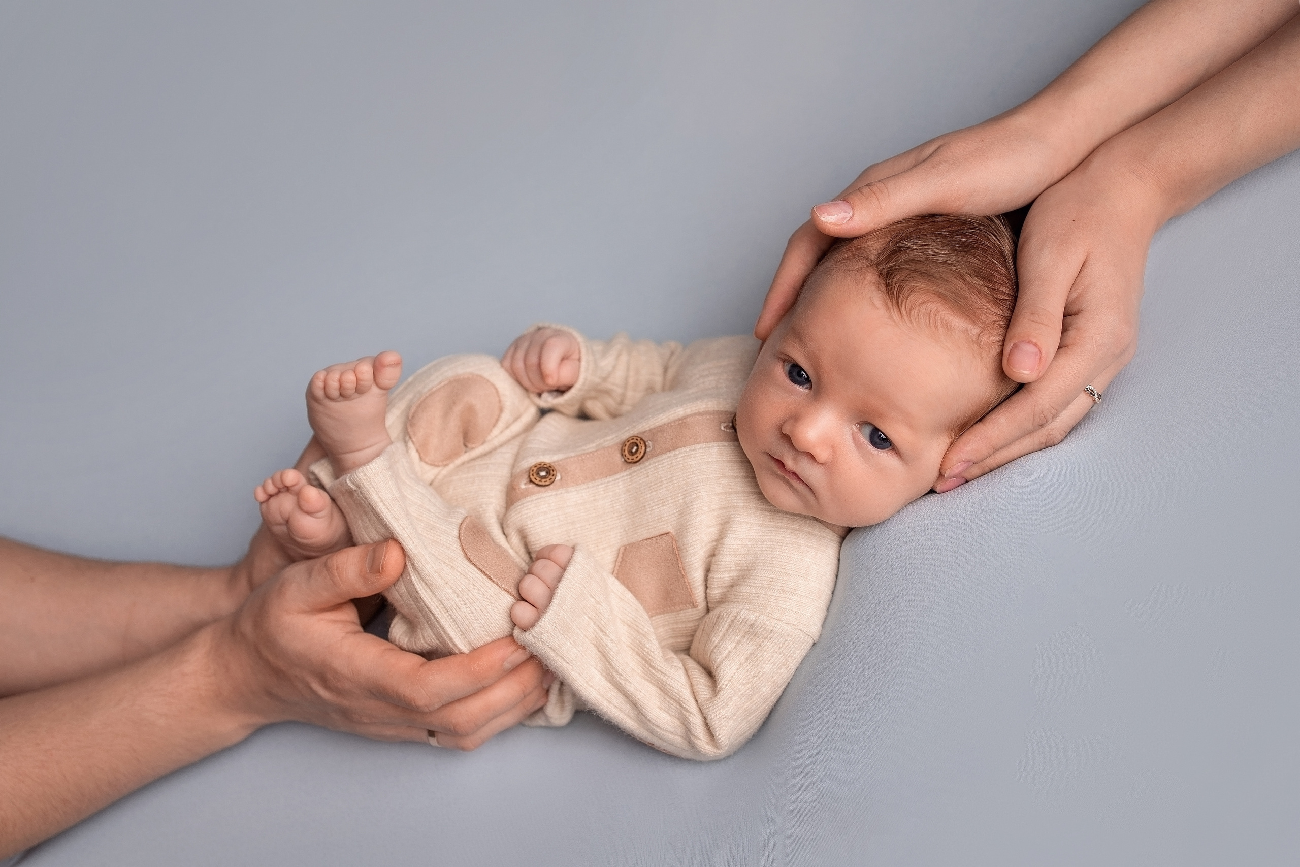 Нежная и милая фотосессия первых дней жизни Вашего ребенка в Минске. Фотограф новорождённых Минск — стоимость newborn фотосессии в Минске