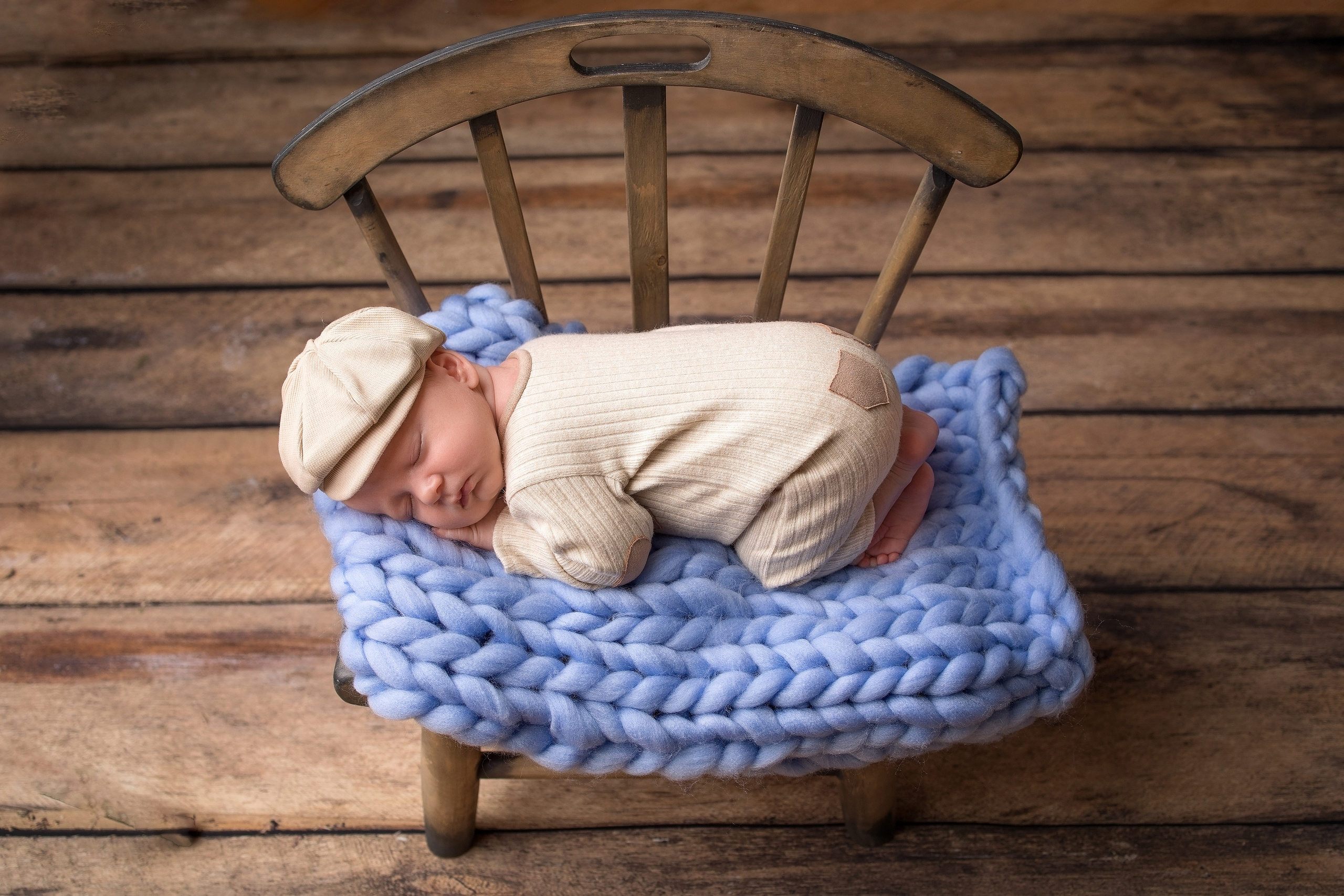 Нежная и милая фотосессия первых дней жизни Вашего ребенка в Минске. Фотограф новорождённых Минск — стоимость newborn фотосессии в Минске