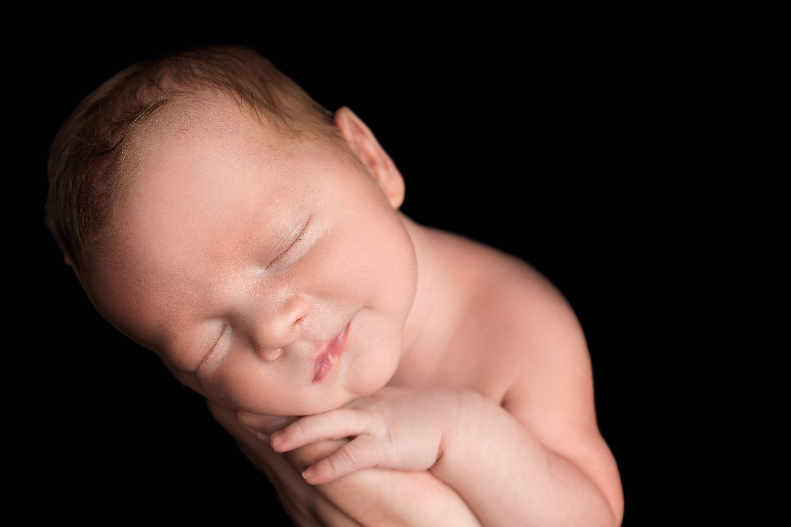 Нежная и милая фотосессия первых дней жизни Вашего ребенка в Минске. Фотограф новорождённых Минск — стоимость newborn фотосессии в Минске