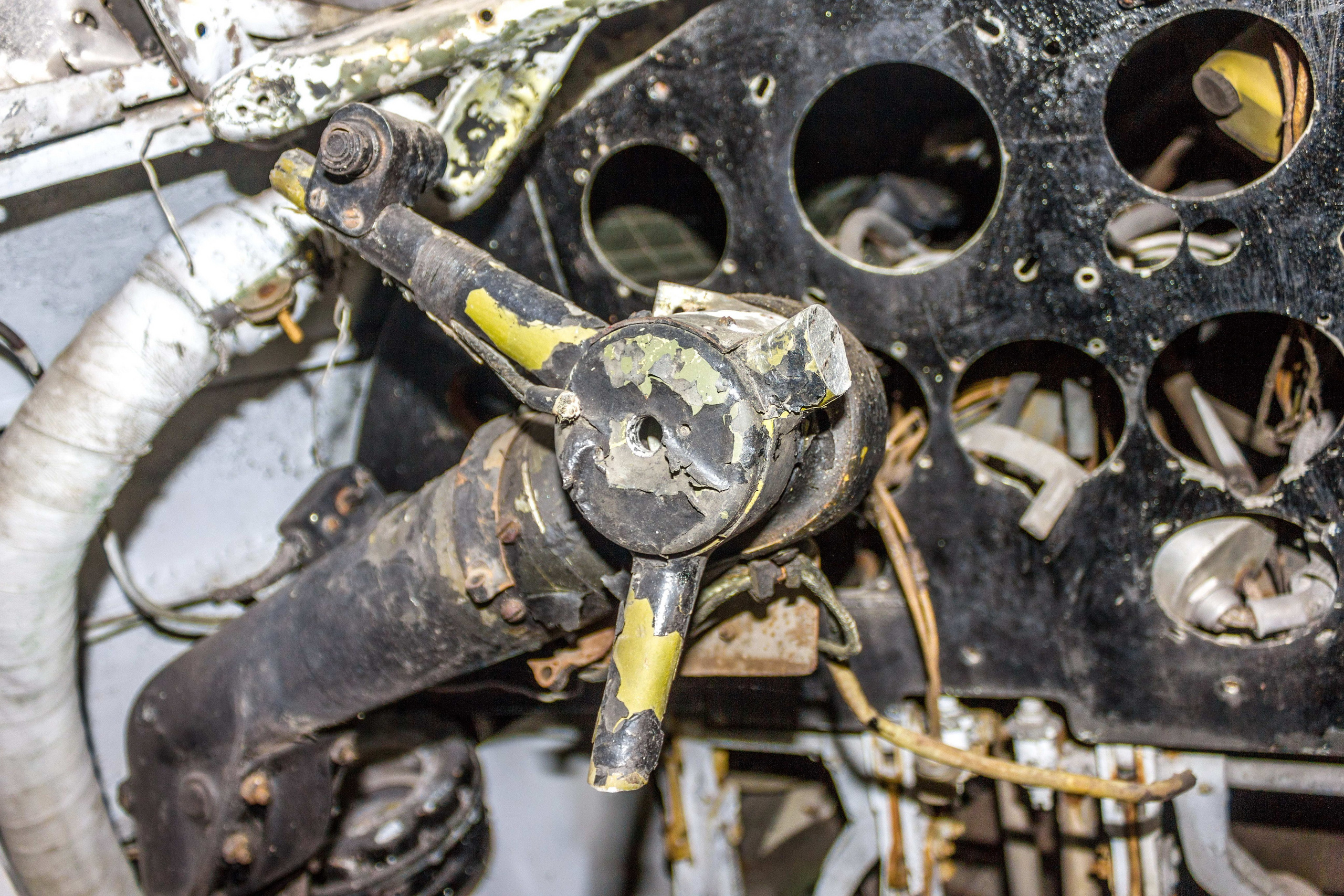 Ил-12 (Монино). Фотоальбом показывающий увлекательный мир авиации и мир медведей Андрея Иванова