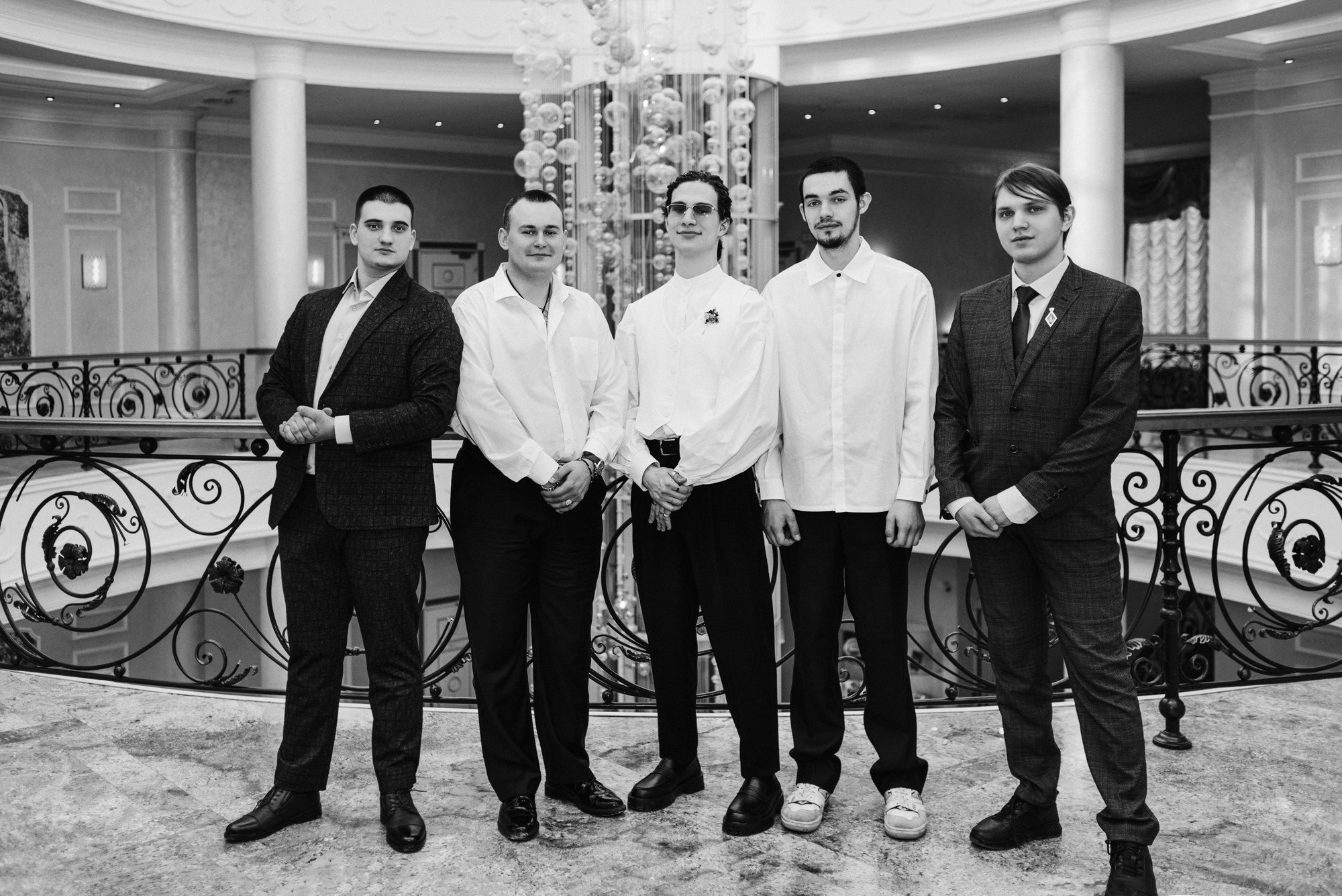 Свадебная фотосессия в Тюмени: ЗАГС, Мост Влюбленных и Монастырь | Фотограф Дарья Мустафина. Портретный фотограф Тюмень Дарья Мустафина