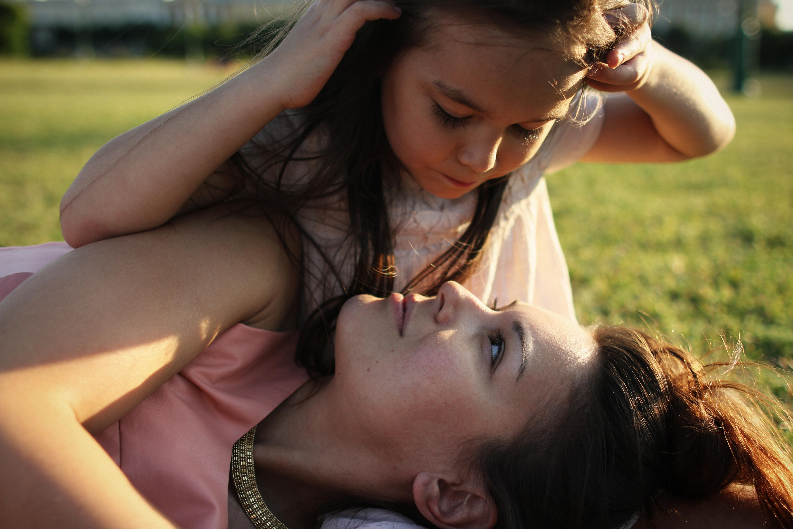 Lily and Amelia in summer. Photographer and videographer Valeria Lisauske