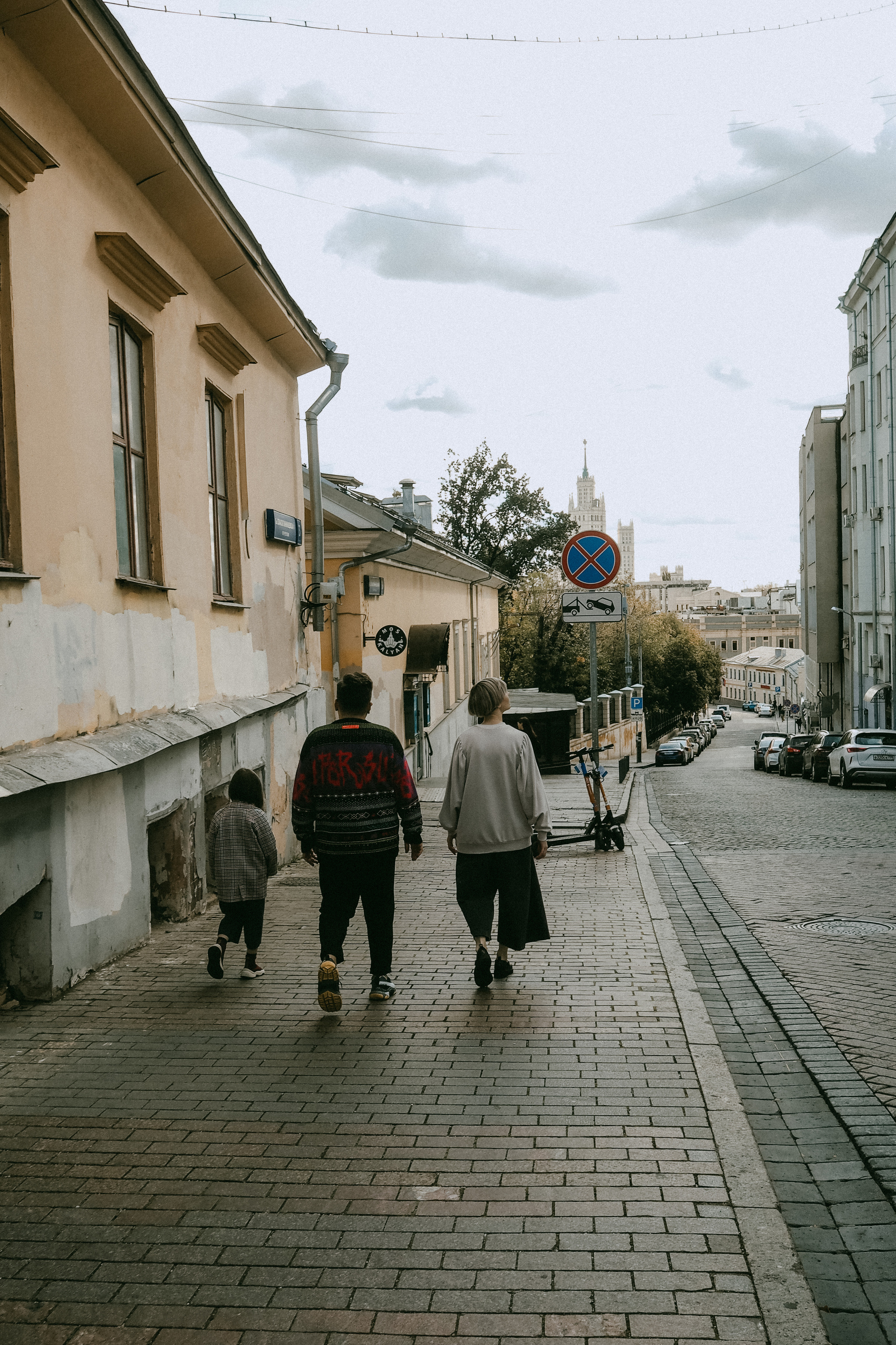 Nastya, Sasha and Mila's walk. Photographer and videographer Valeria Lisauske
