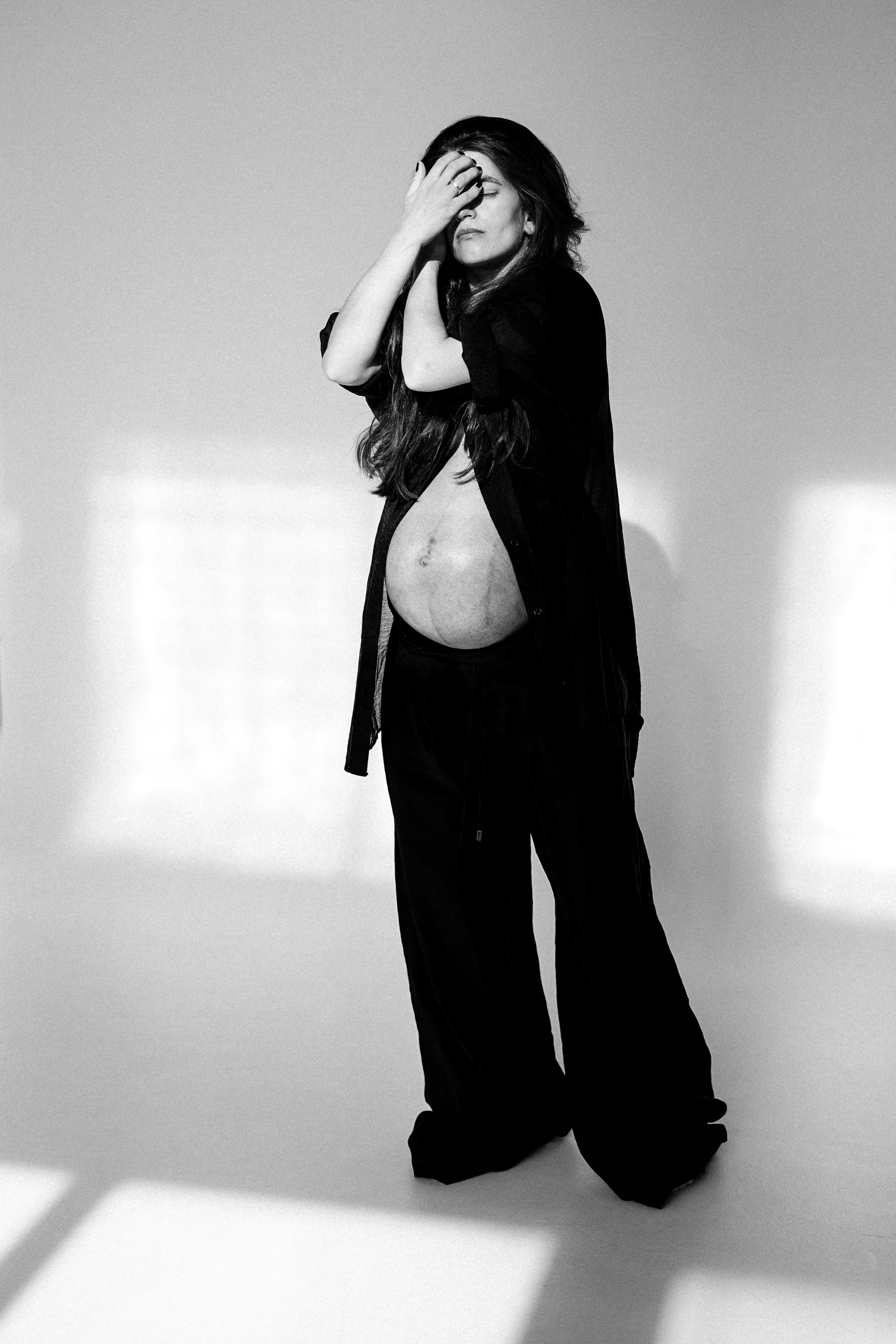 Lota in the sunny studio. Photographer and videographer Valeria Lisauske