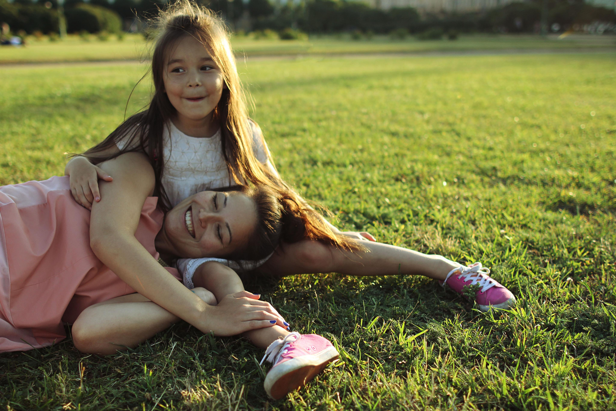 Lily and Amelia in summer. Photographer and videographer Valeria Lisauske