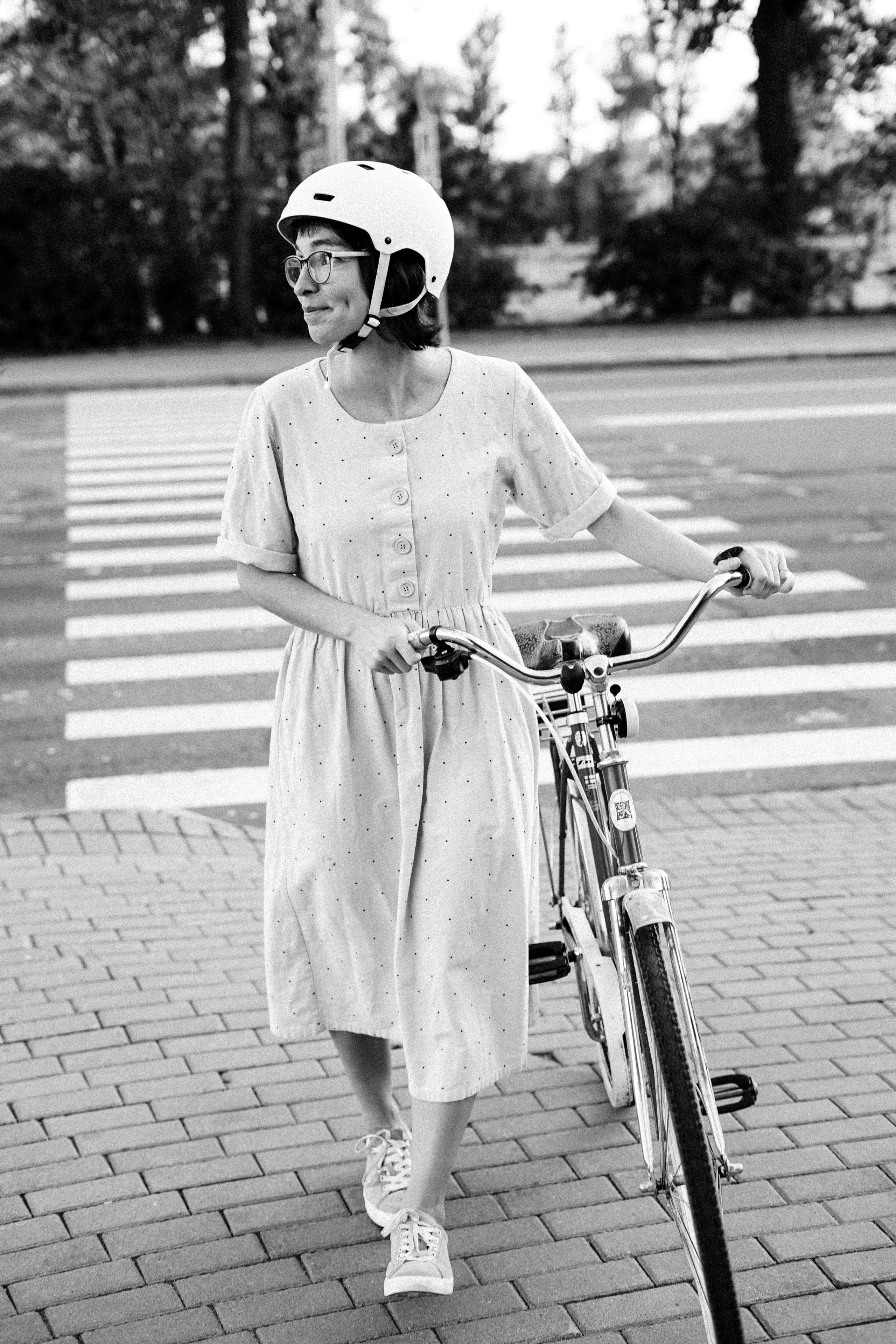 Maria, the bicycle and the end of summer. Photographer and videographer Valeria Lisauske