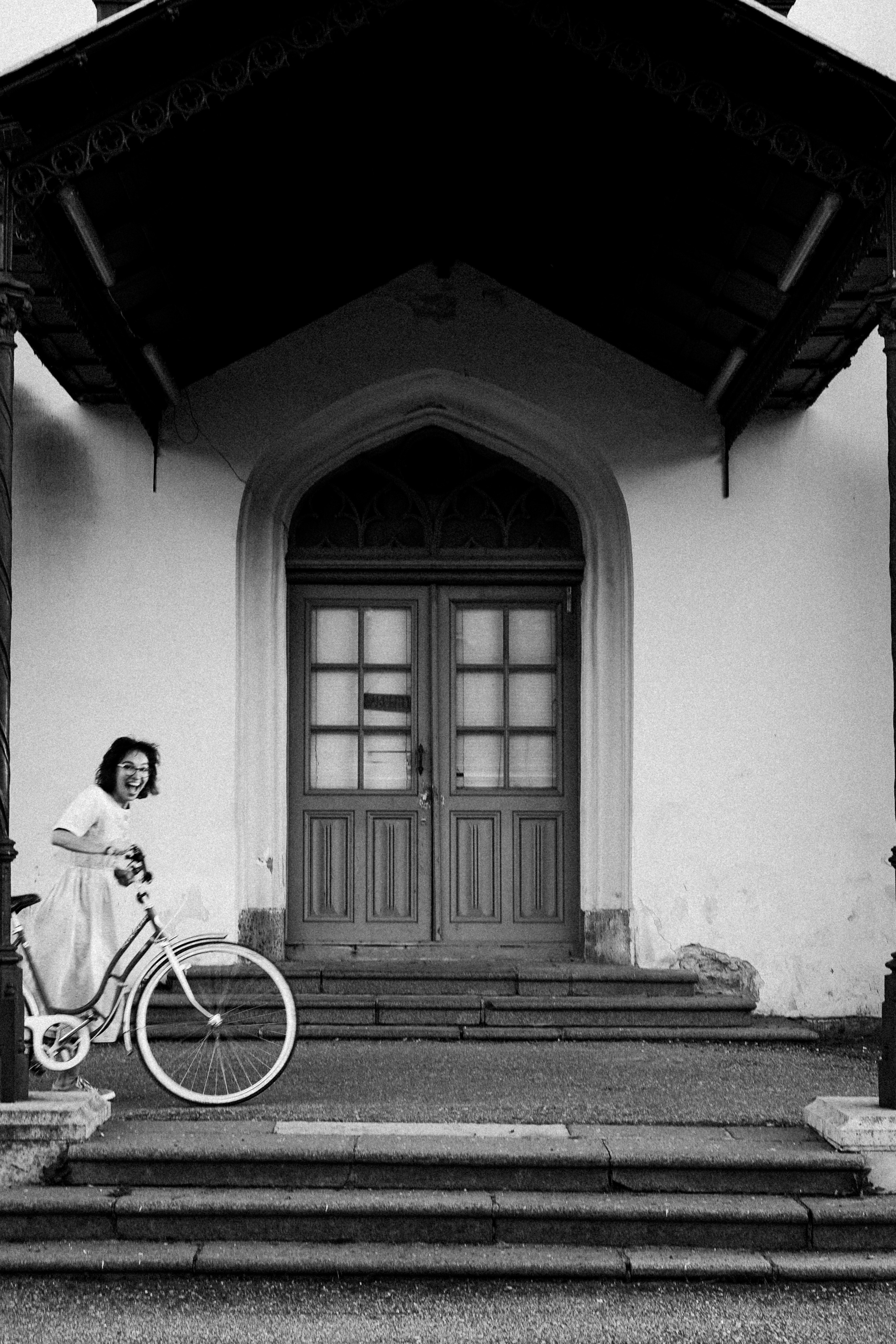 Maria, the bicycle and the end of summer. Photographer and videographer Valeria Lisauske