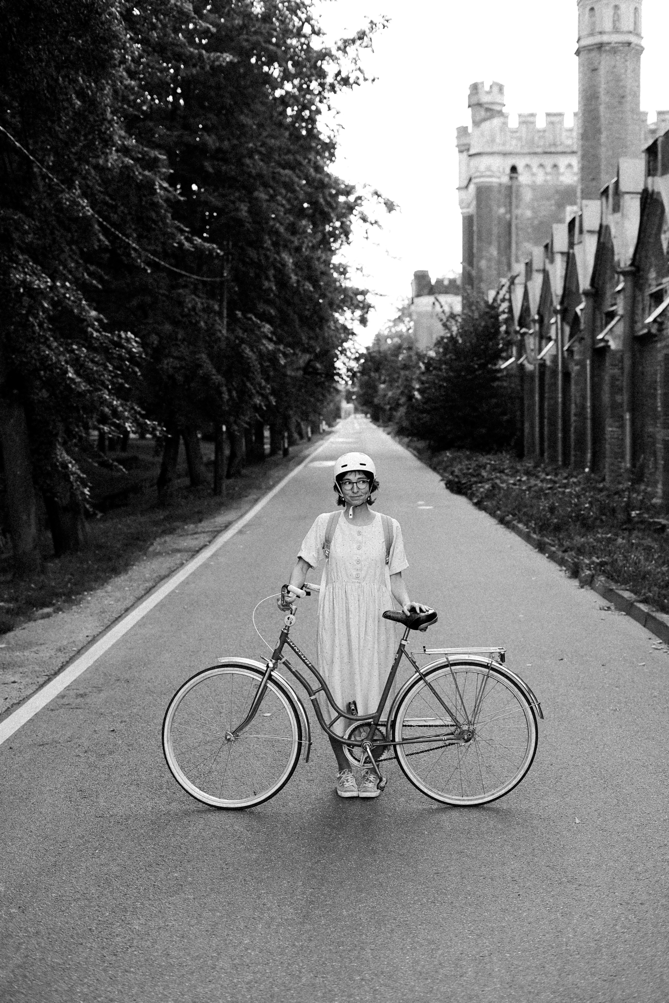 Maria, the bicycle and the end of summer. Photographer and videographer Valeria Lisauske