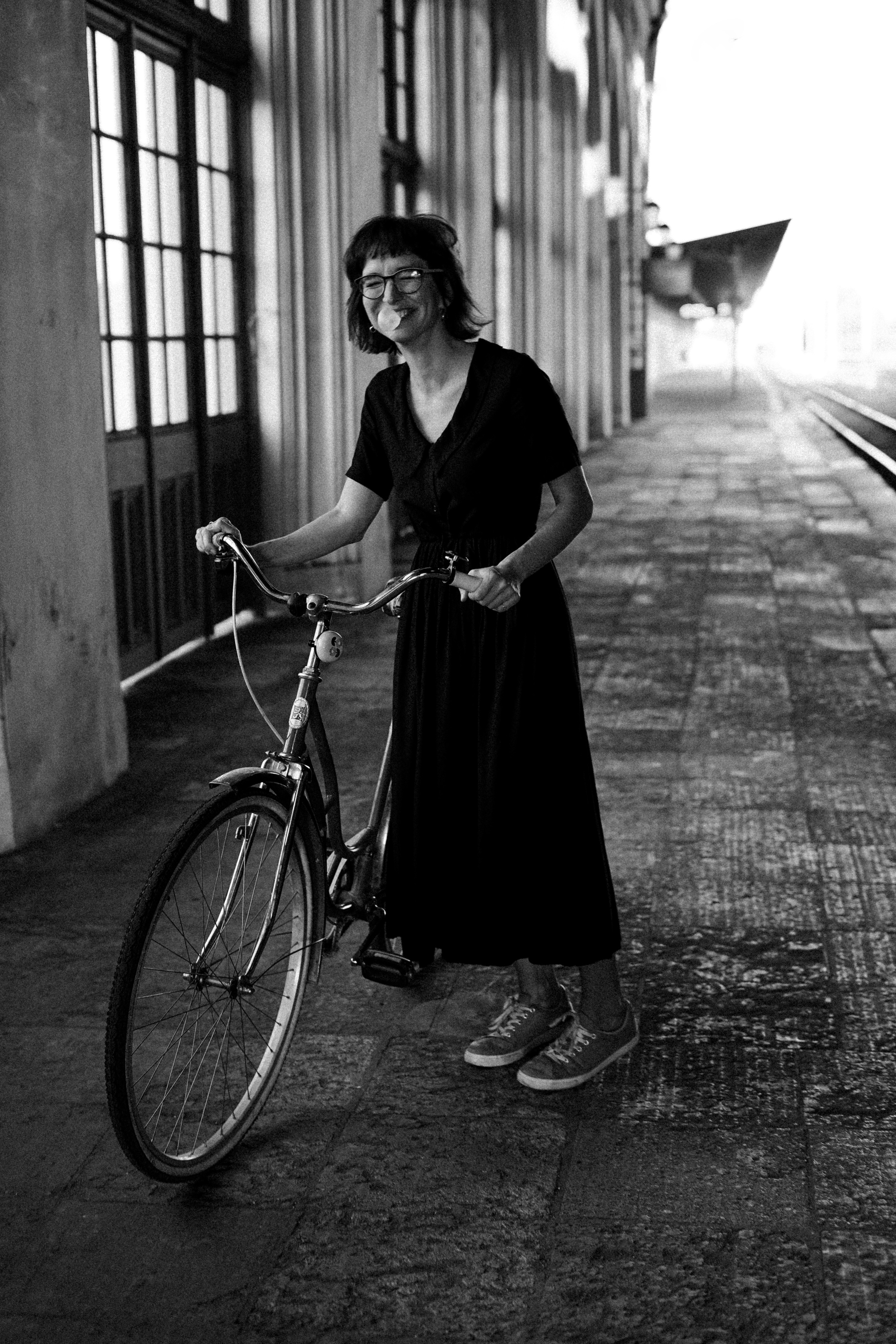 Maria, the bicycle and the end of summer. Photographer and videographer Valeria Lisauske