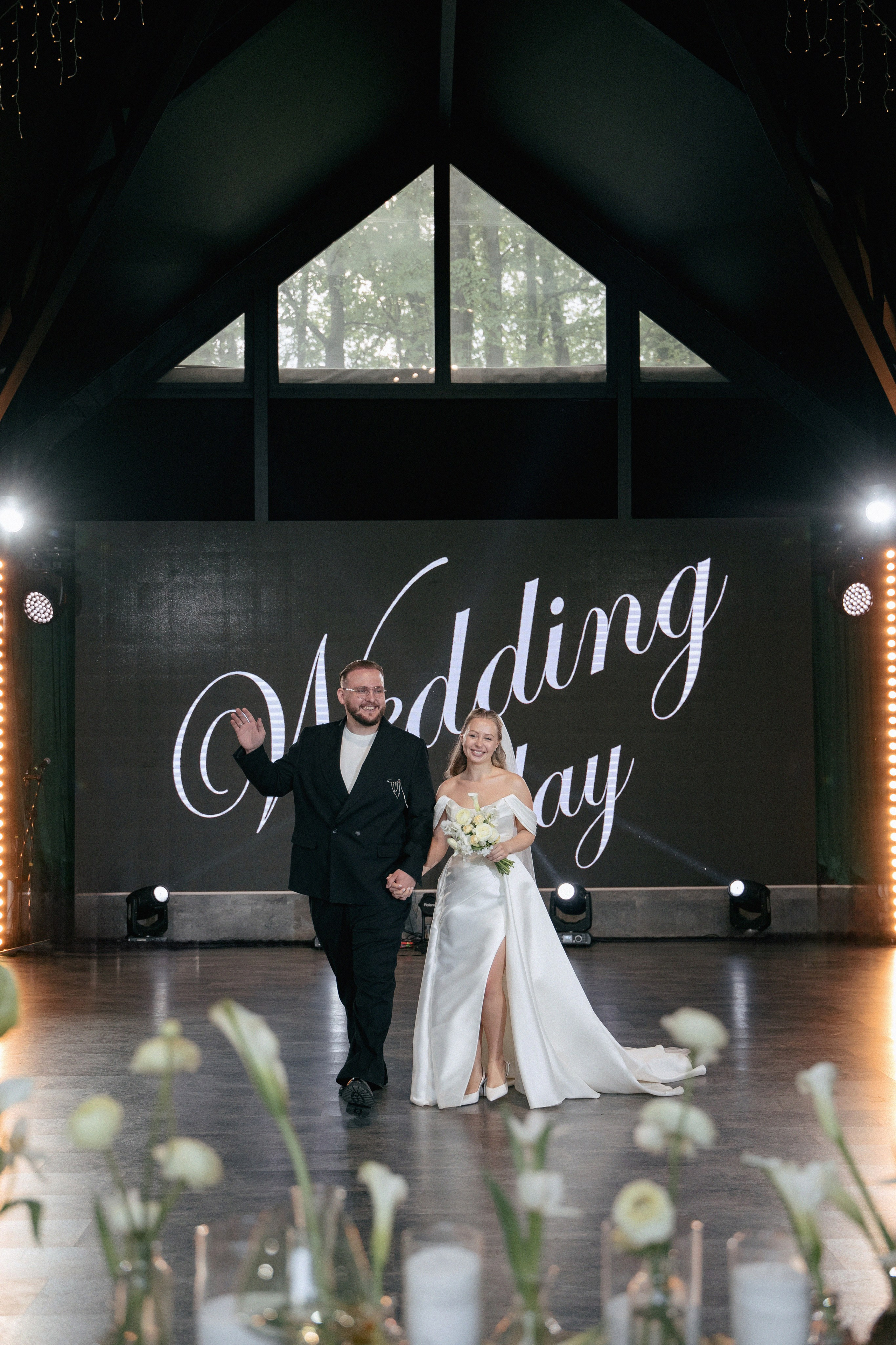 ЛЕС Event House выездная регистрация и свадебный банкет на площадке ЛЕС. Свадебный фотограф Москва