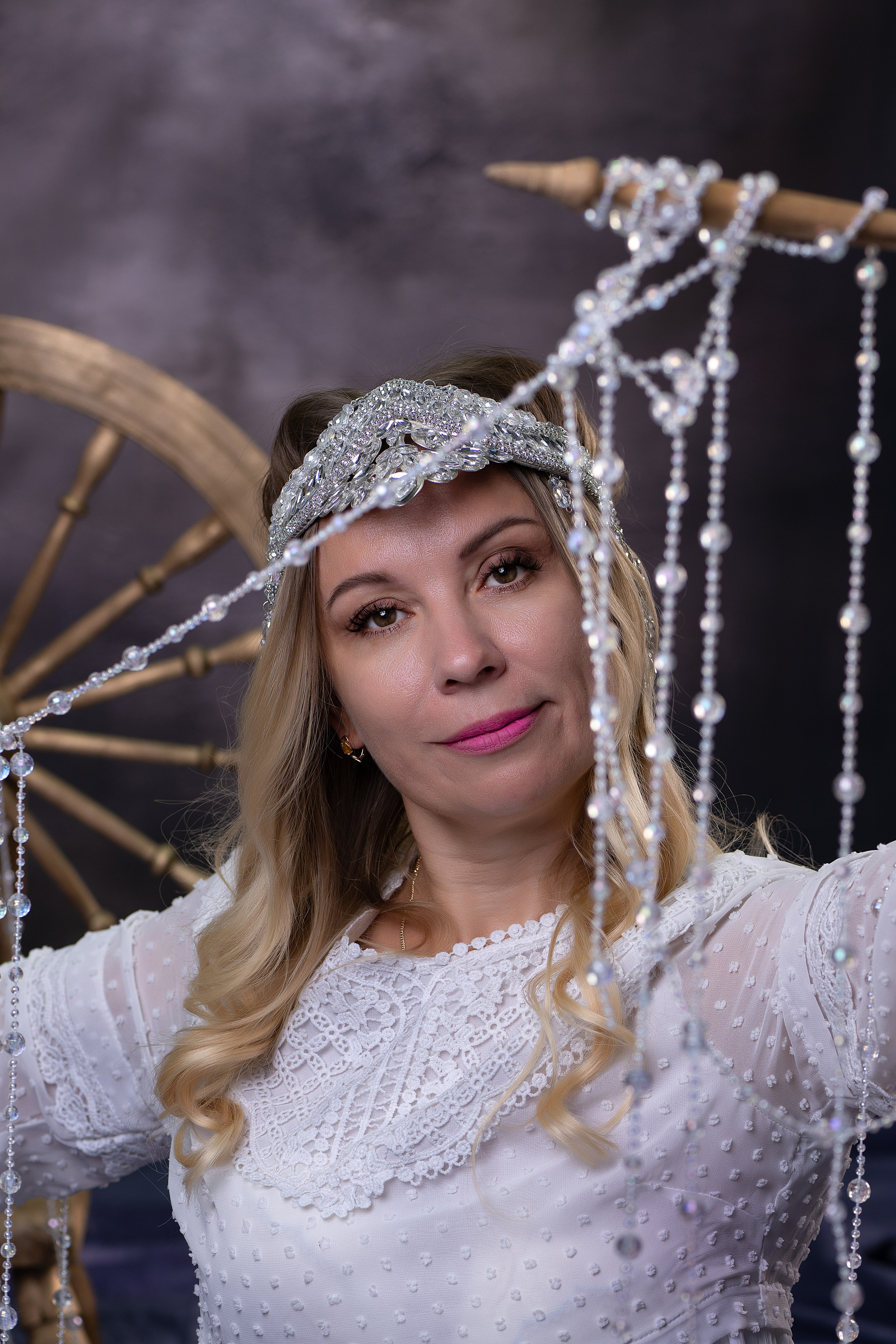 Вплетая лунный свет. Главная