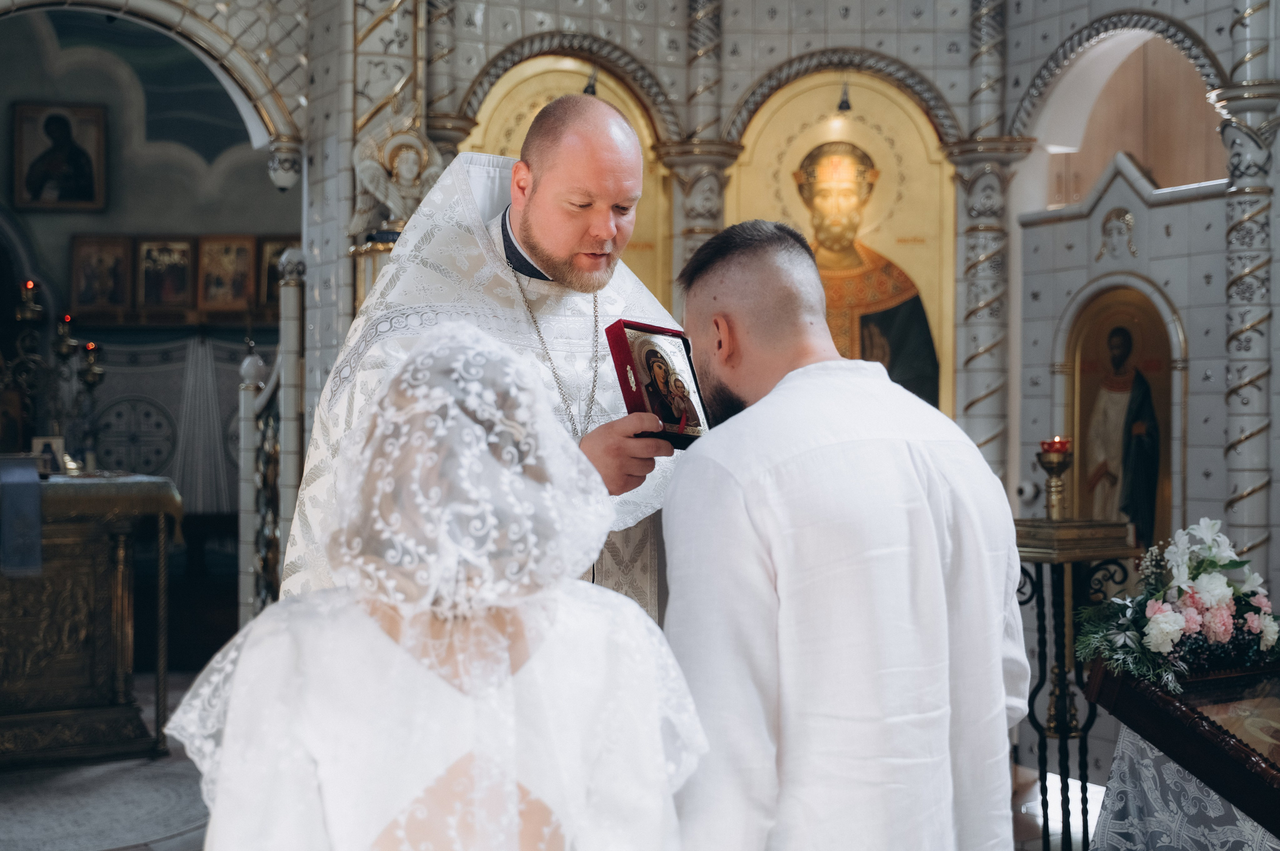 Венчание Сергей и Юлия (Дом милосердия). Семейный фотограф в Минске Дарья Дреко