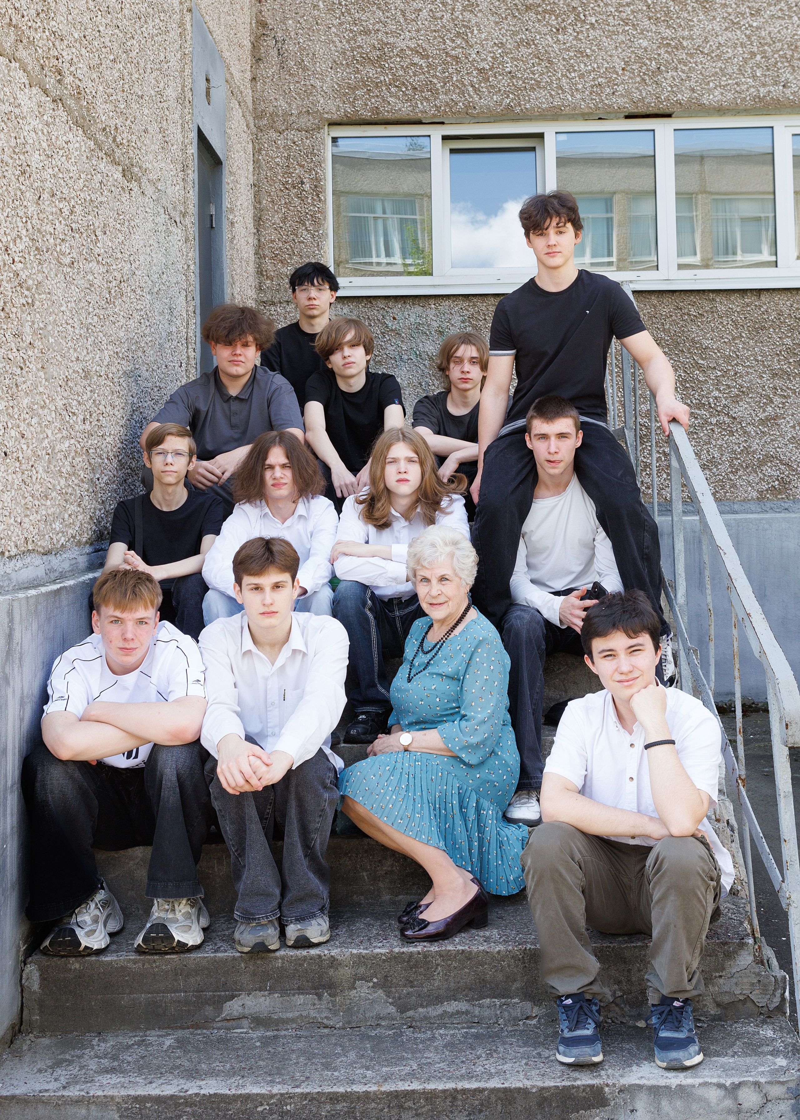 Школа 9 — 11 классы. Выпускные альбомы для школ и детских садов