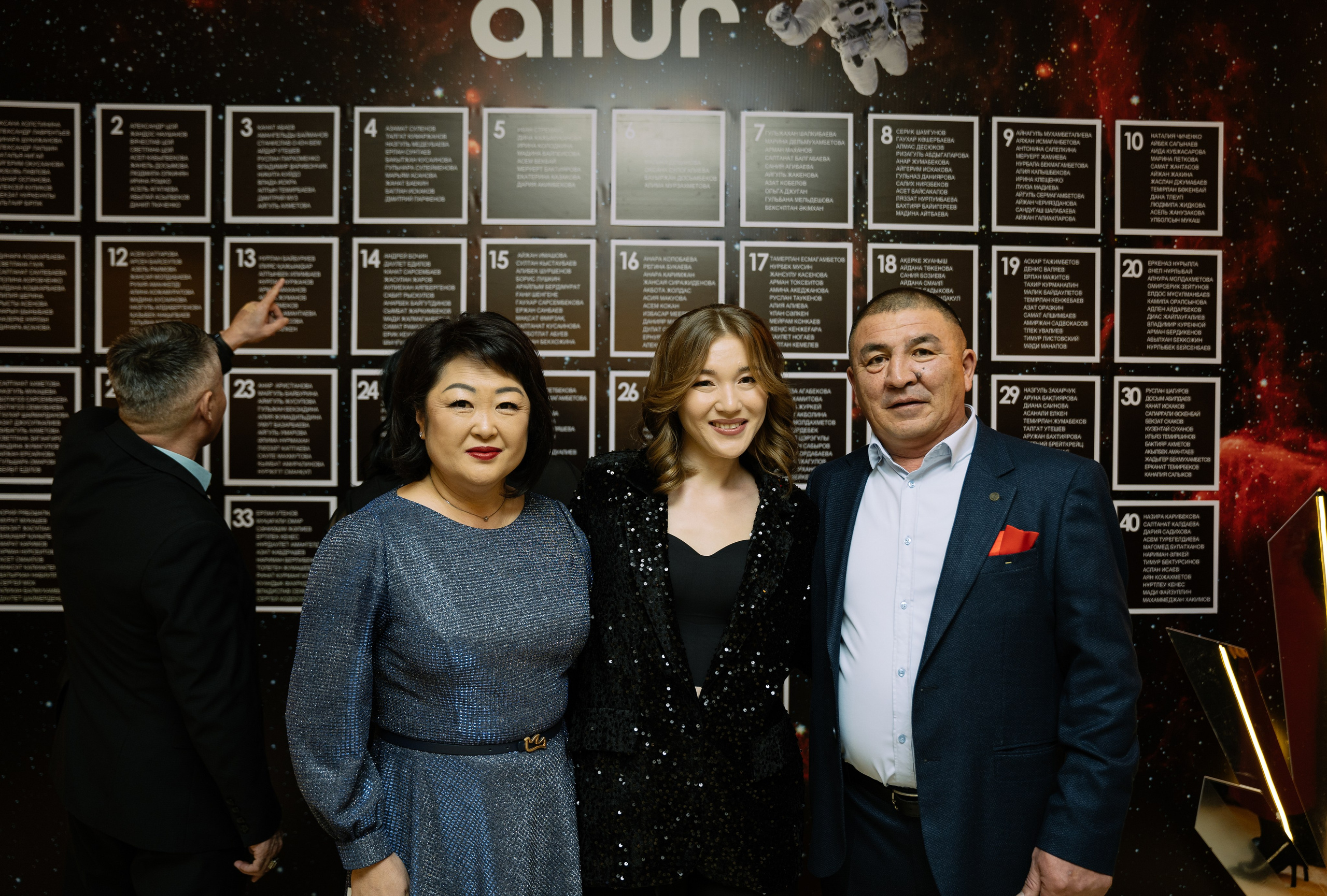 Корпоратив Allure 2023. Репортажный фотограф в Астане — Диана Калтаева, портретный фотограф