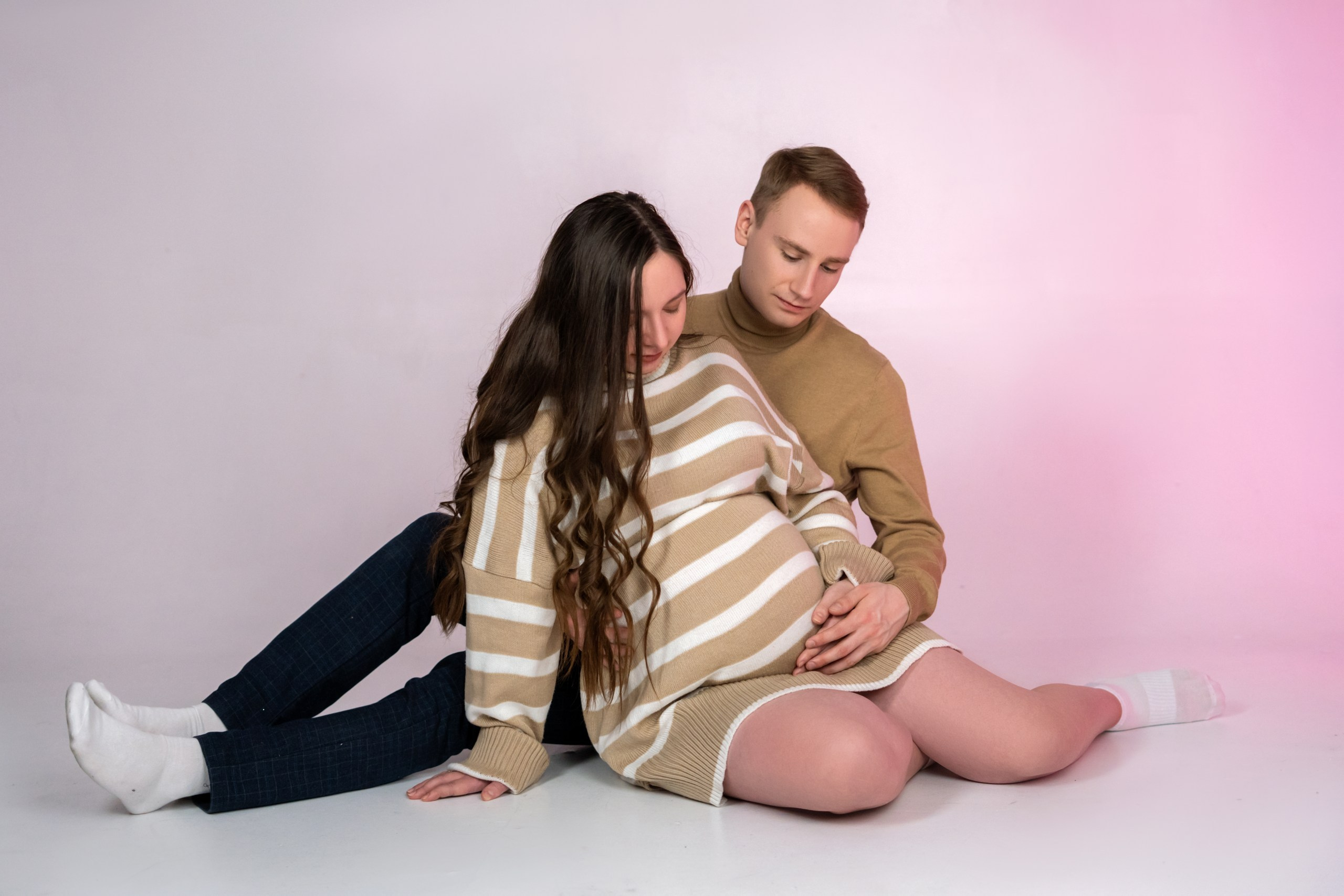 Съемка беременности в студии. Мила Посвит Фотограф новорожденных в Тобольске