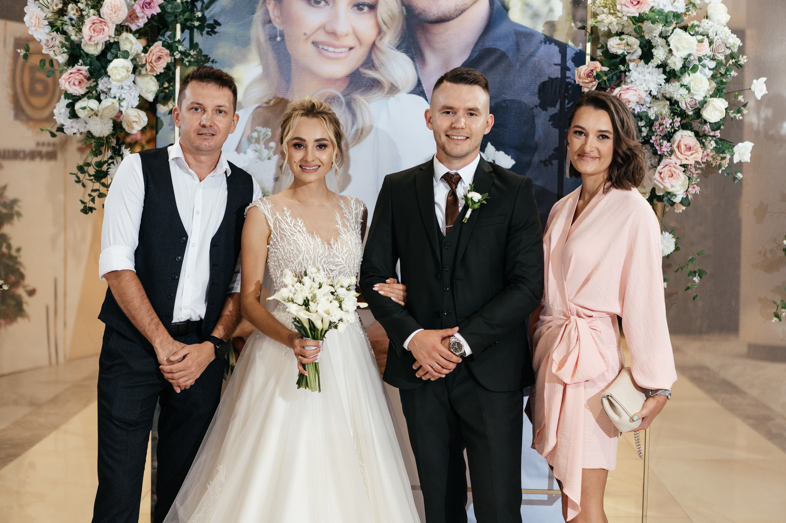 Свадебный фотограф Уфа — Руслан ГабдлисламовЖивые эмоции, красивые кадры, воспоминания на всю жизнь.Работаю по всей Республике Башкортоста. Свадебный фотограф Уфа Руслан Габдлисламов