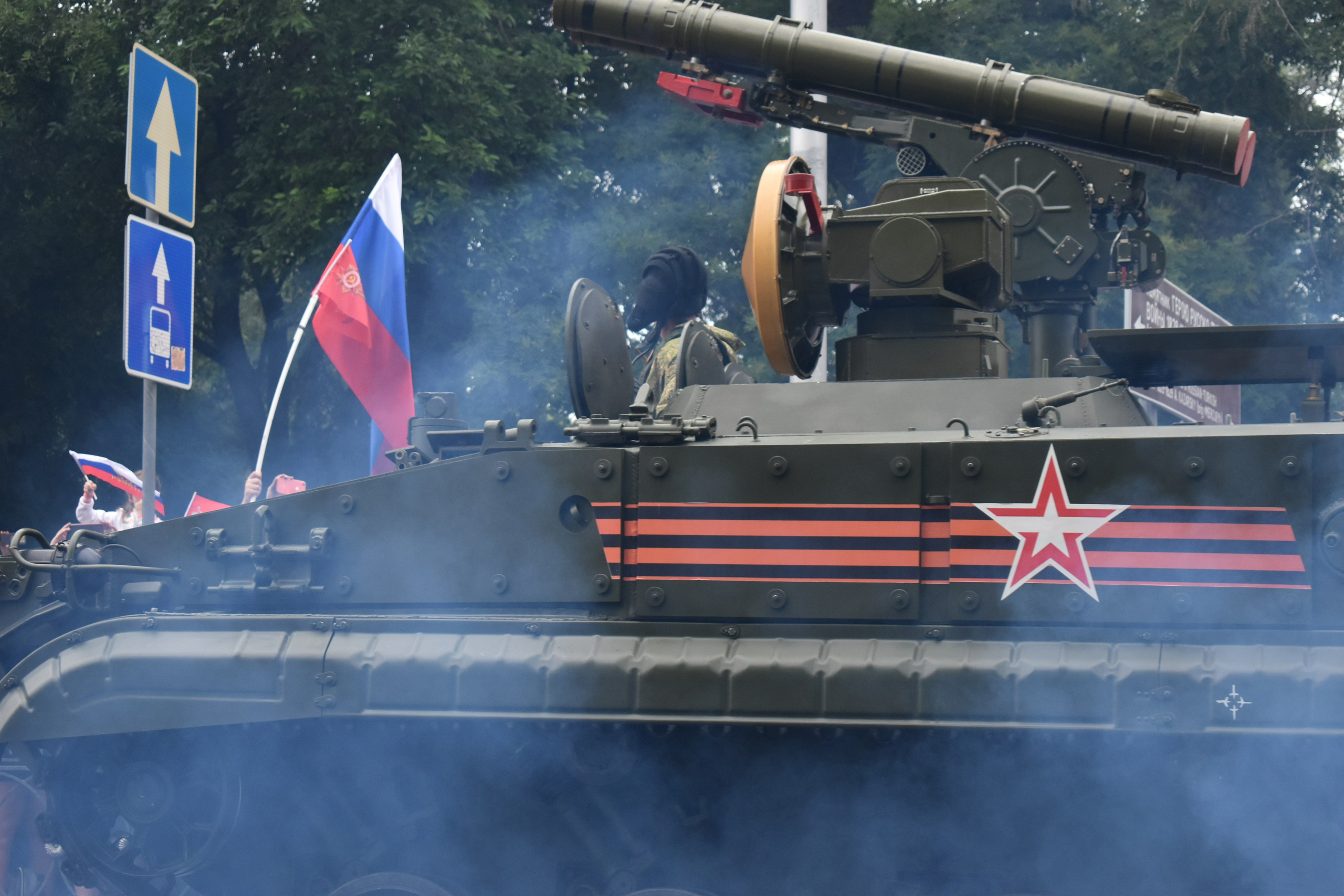 Парад Победы. Фотограф-ретушер в Крыму Юля Лобурец