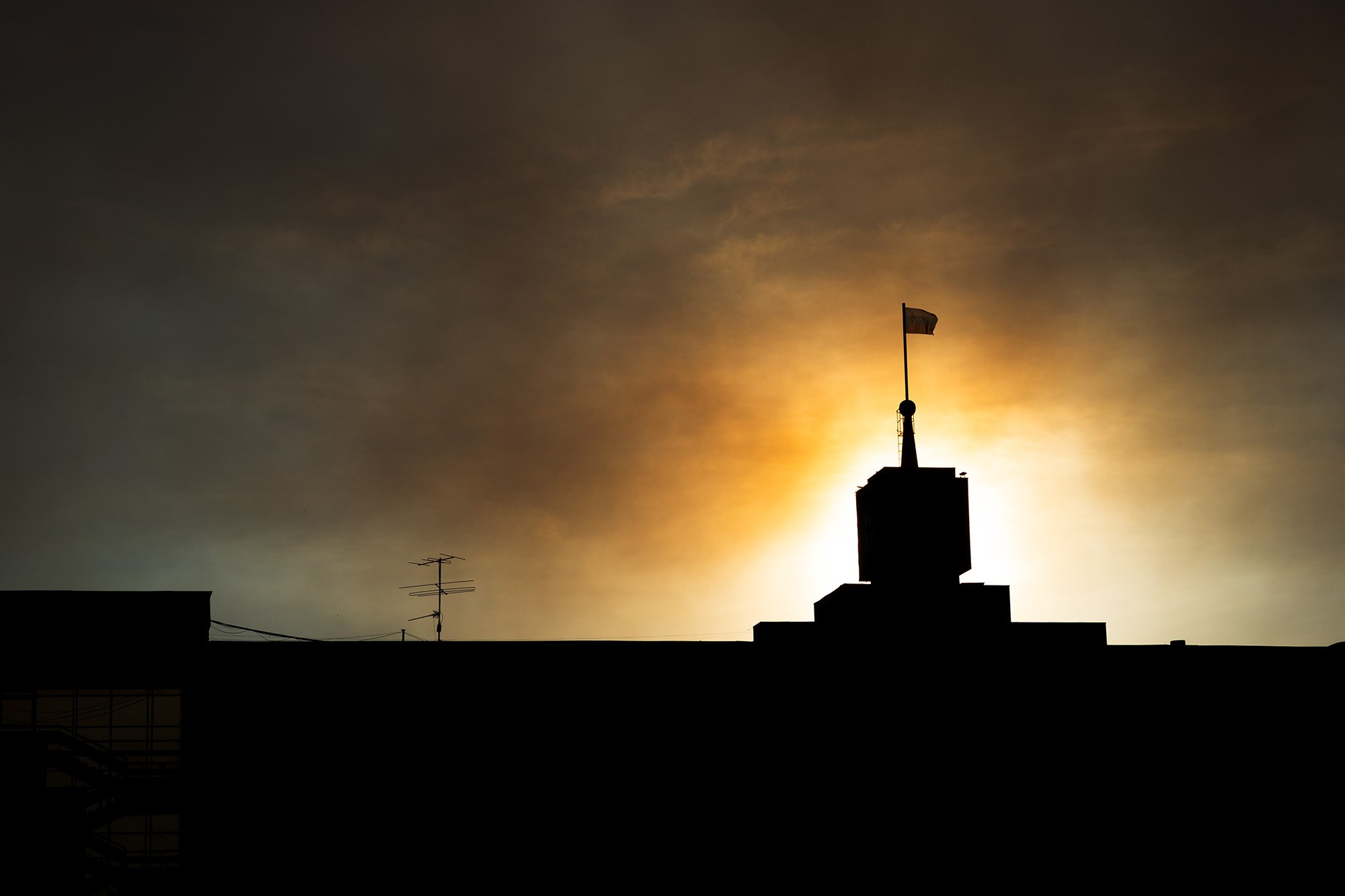 Силуэт Администрации города Каменск-Уральский