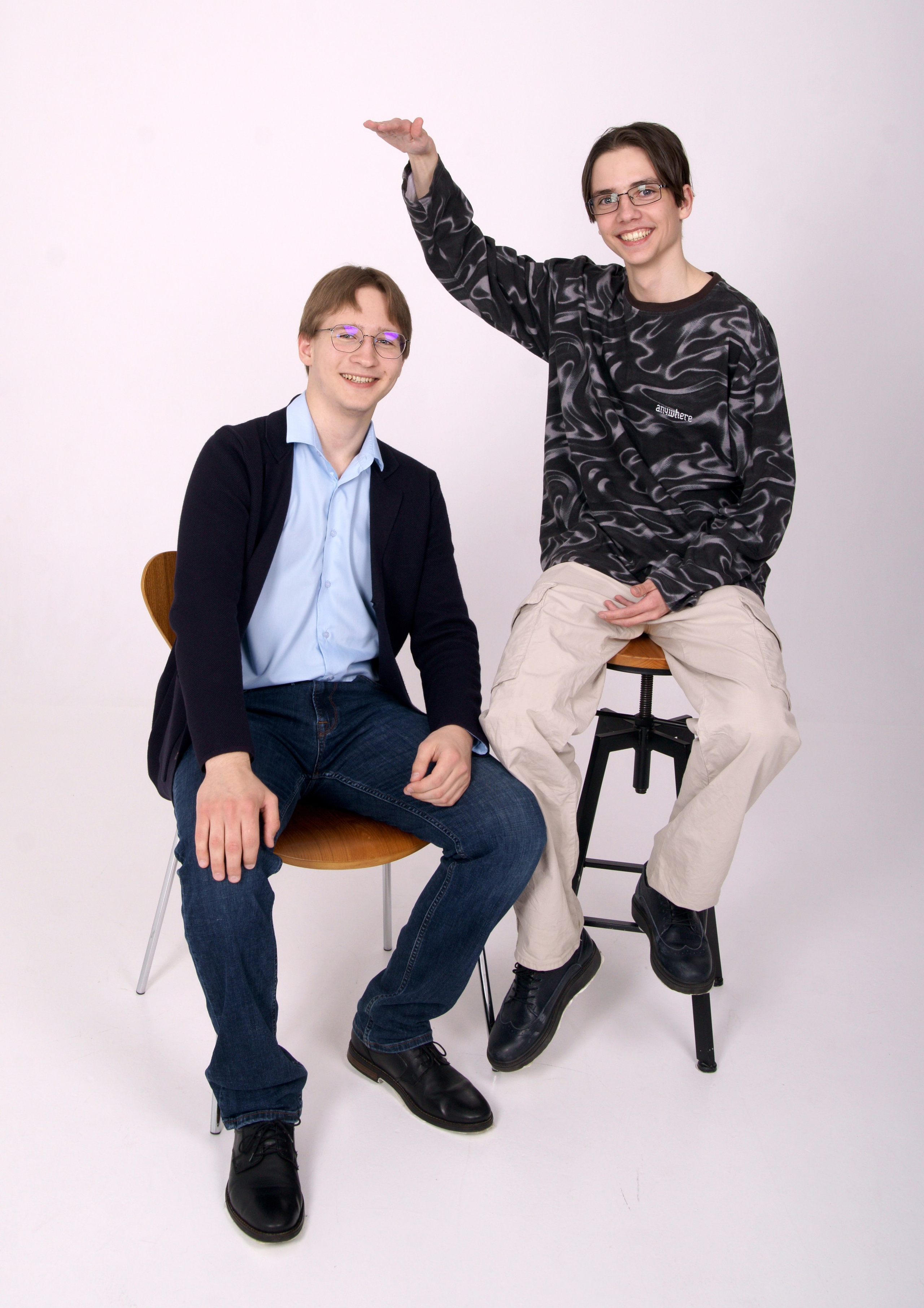 Студийная фотосессия выпускников 9,11 классов в Иркутске