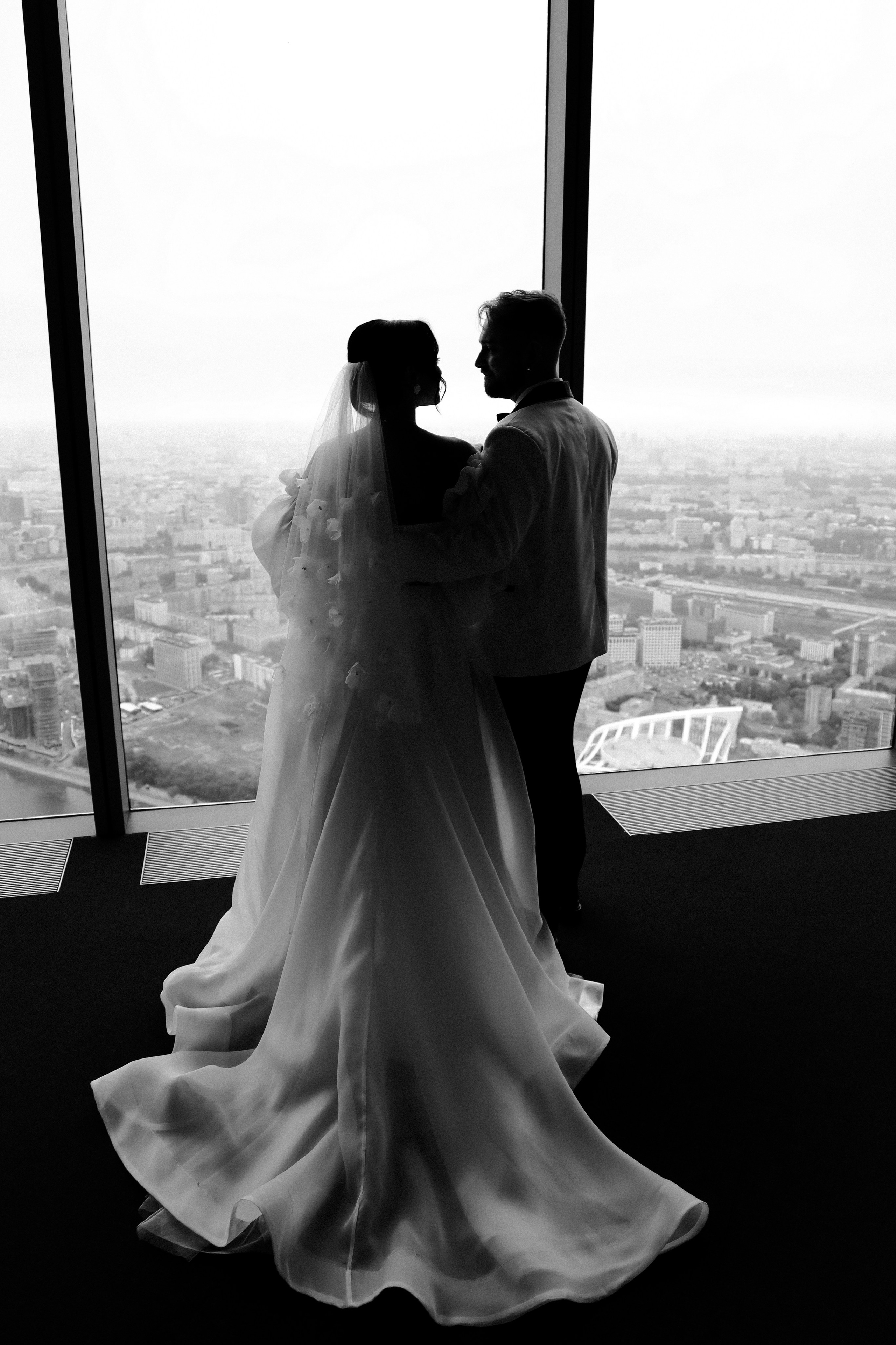 Т. + А. Роспись в Сити, прогулка по набережным Москвы. Семейный и lovestory фотограф в Москве Светлана Коняхина