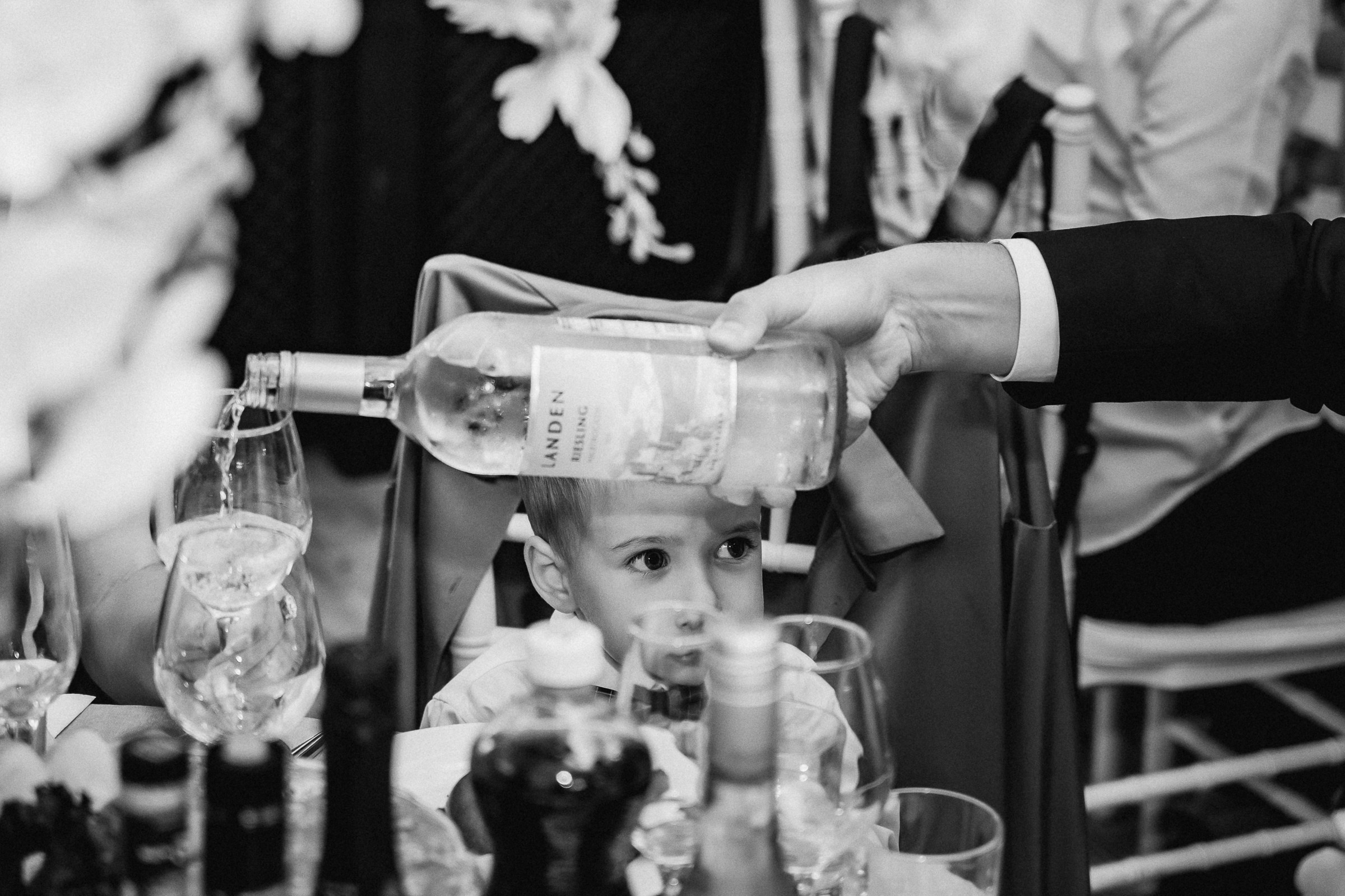 Пусть будет красный. Свадебный фотограф Александр Осипов