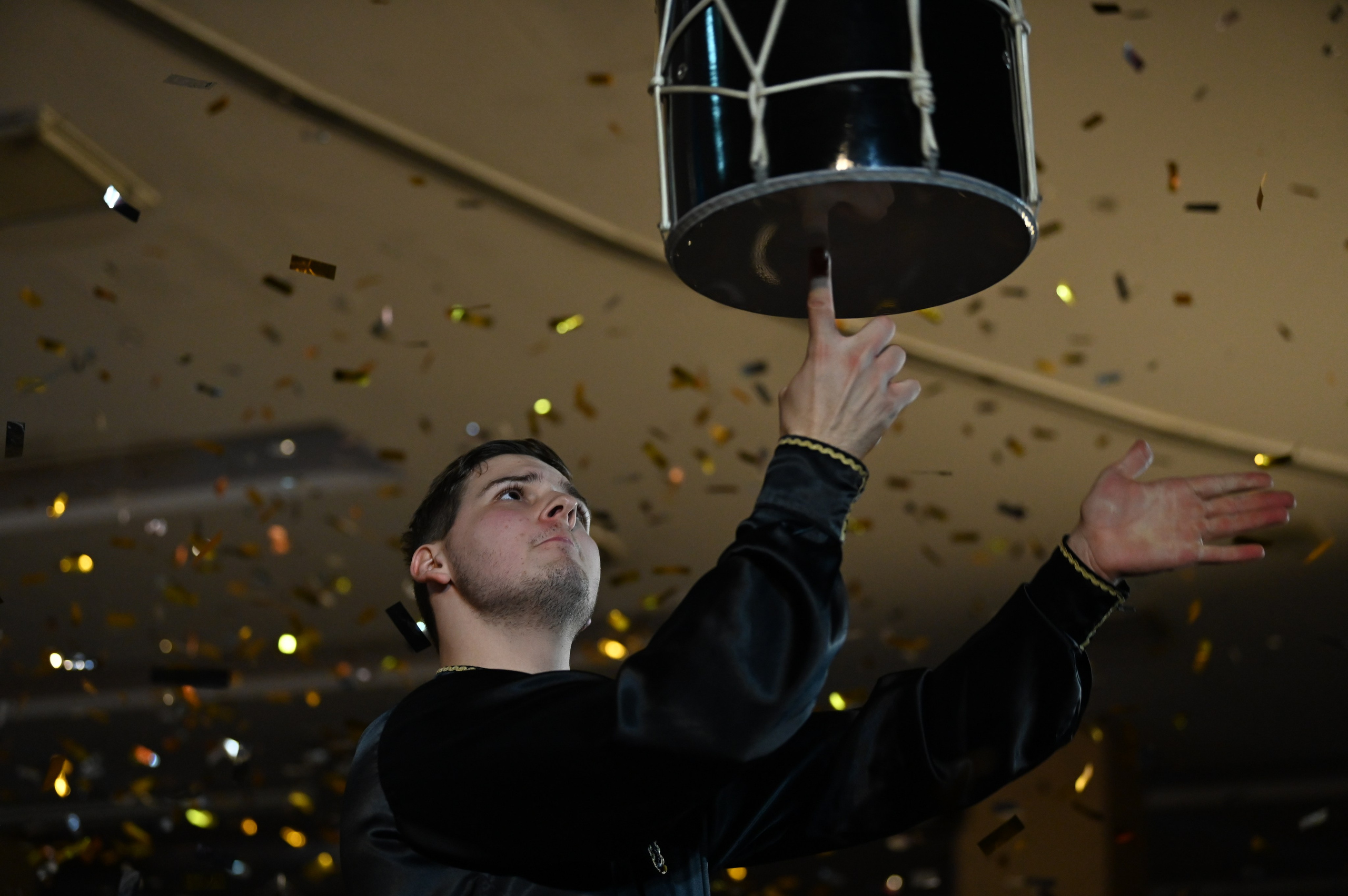 ART | FASHION | PODIUMS |SHOW