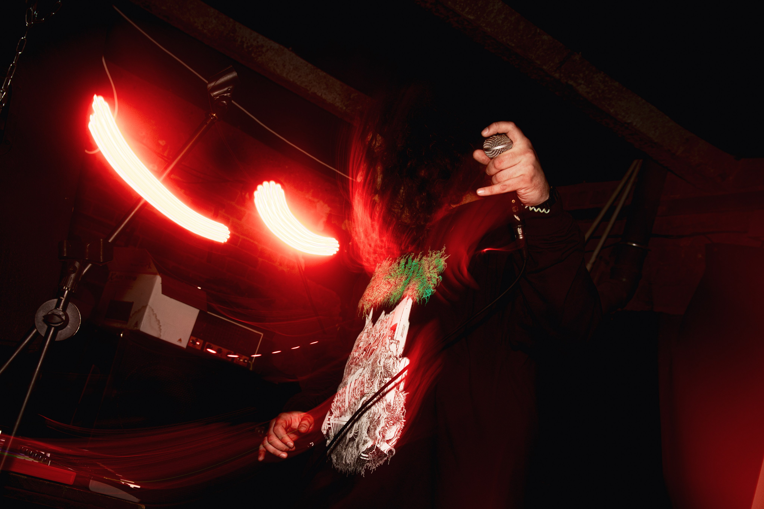 Lowfloor & Smyčka & Supruga 30.10.2025. Репортажный фотограф в Москве Legiodot