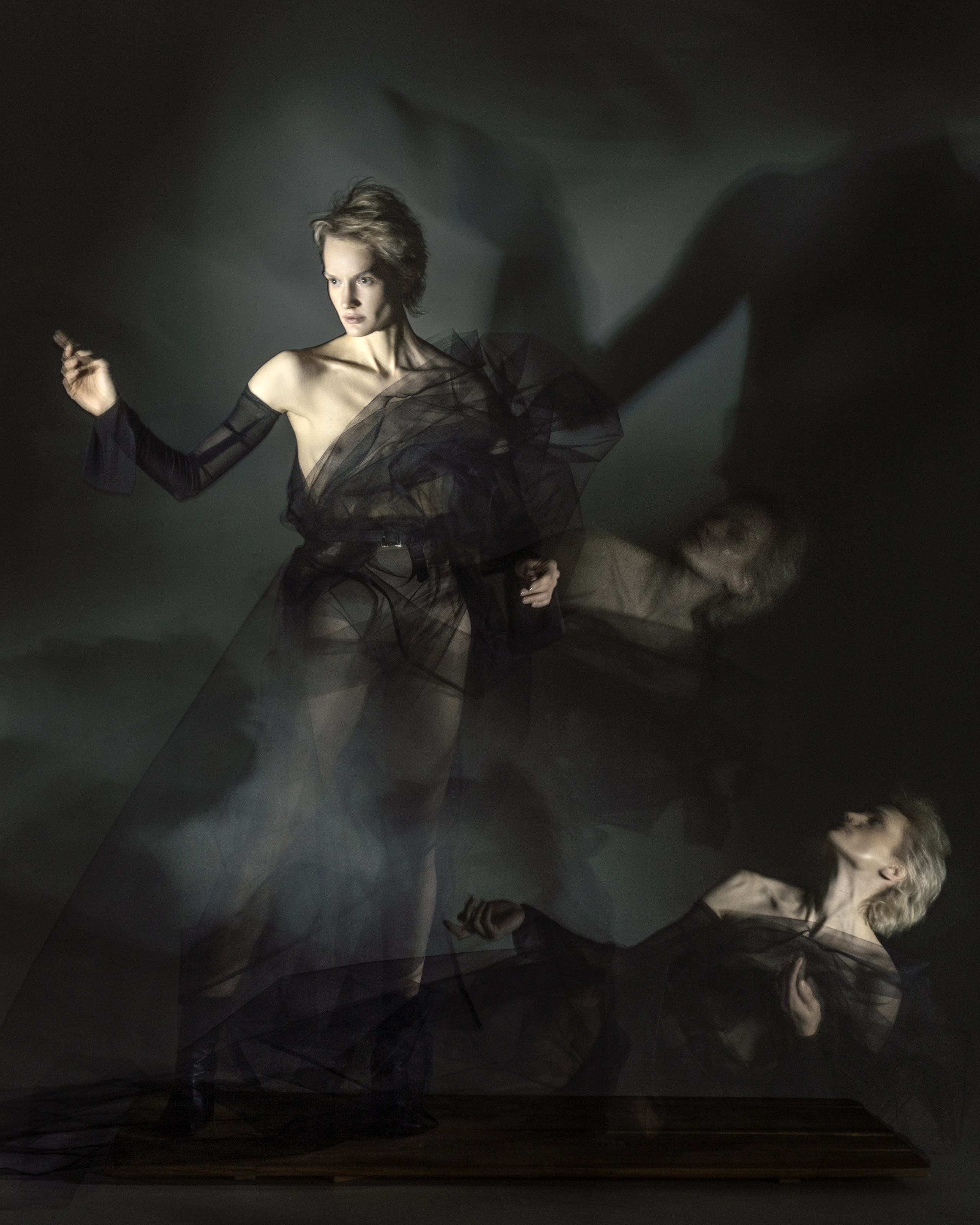 In Tenerbis. Horizont ZIN | Bold fashion | Innovative art