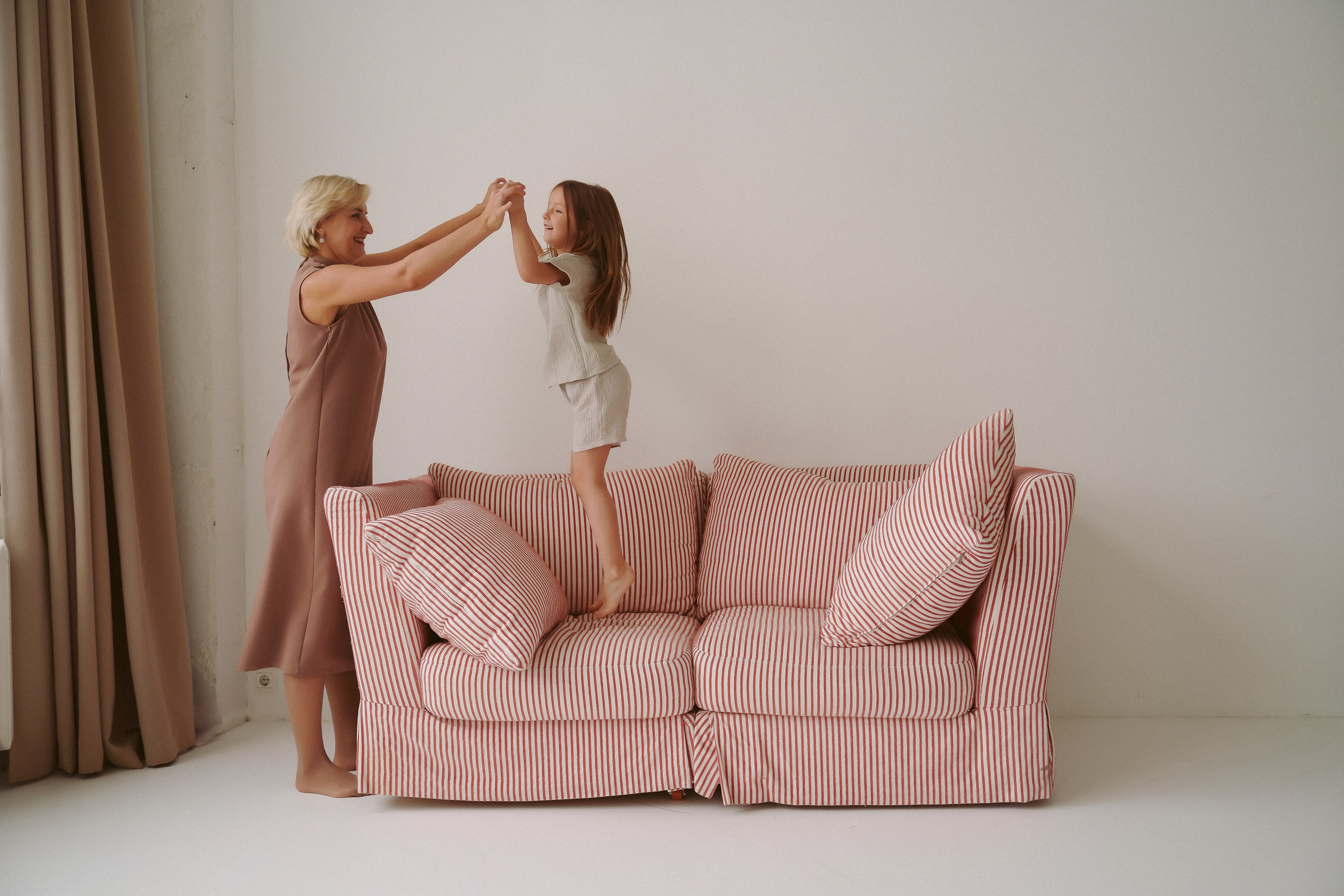 Фотопроект тень. Детский, семейный фотограф: newborn, беременность, годовасие, репортаж. Москва