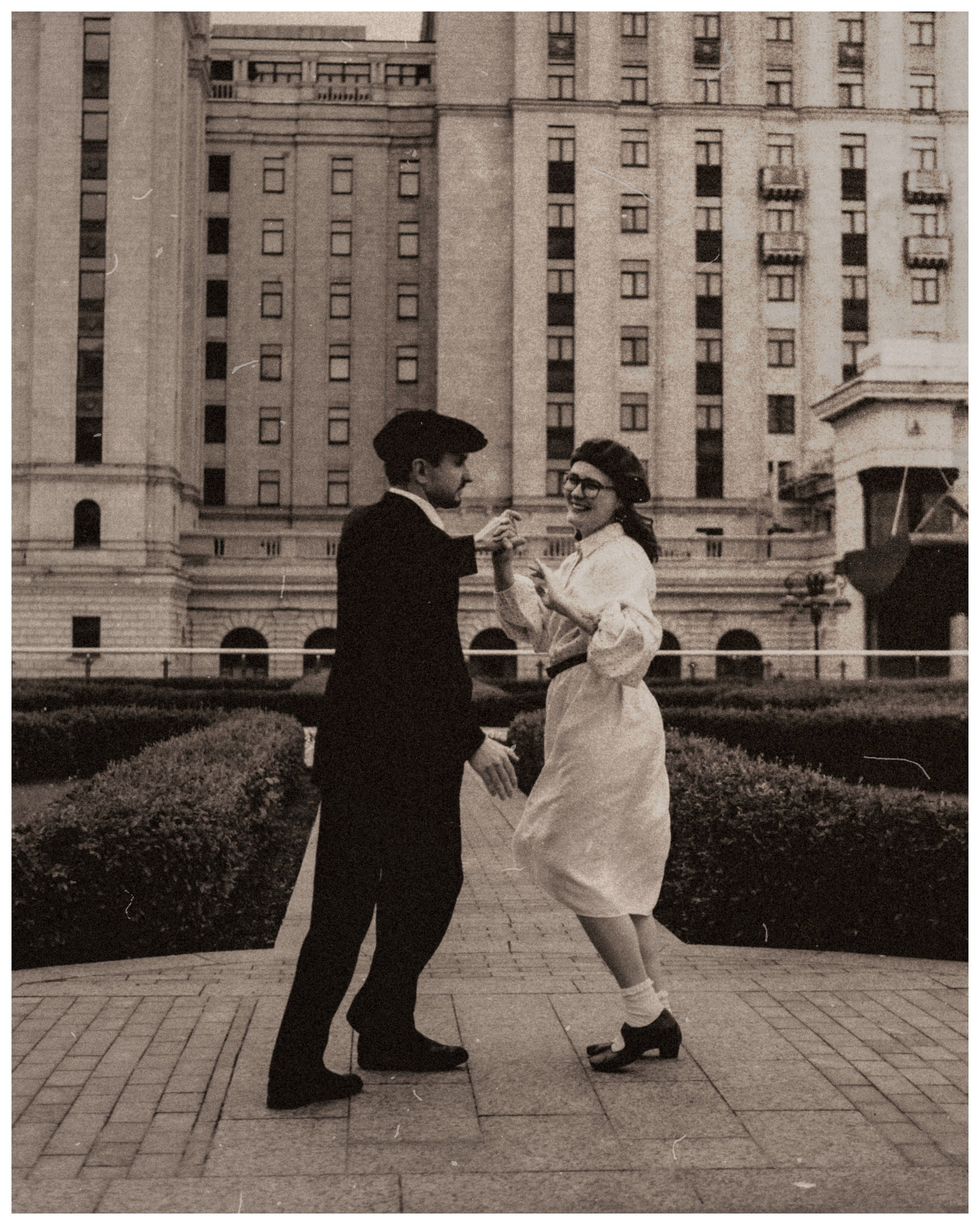 Мы шагаем по Москве. Свадебный фотограф Оля Григунова