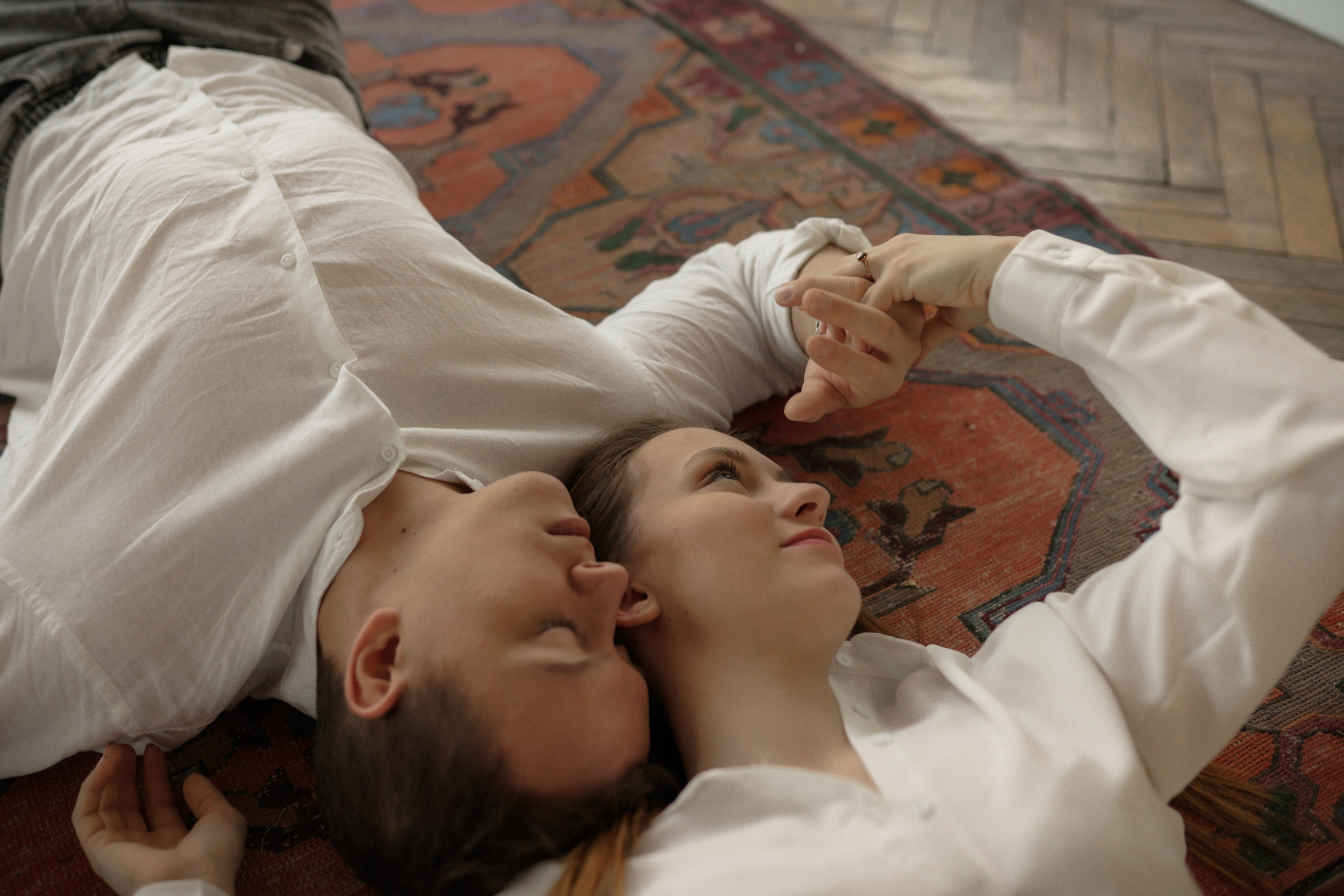 Черное-белое