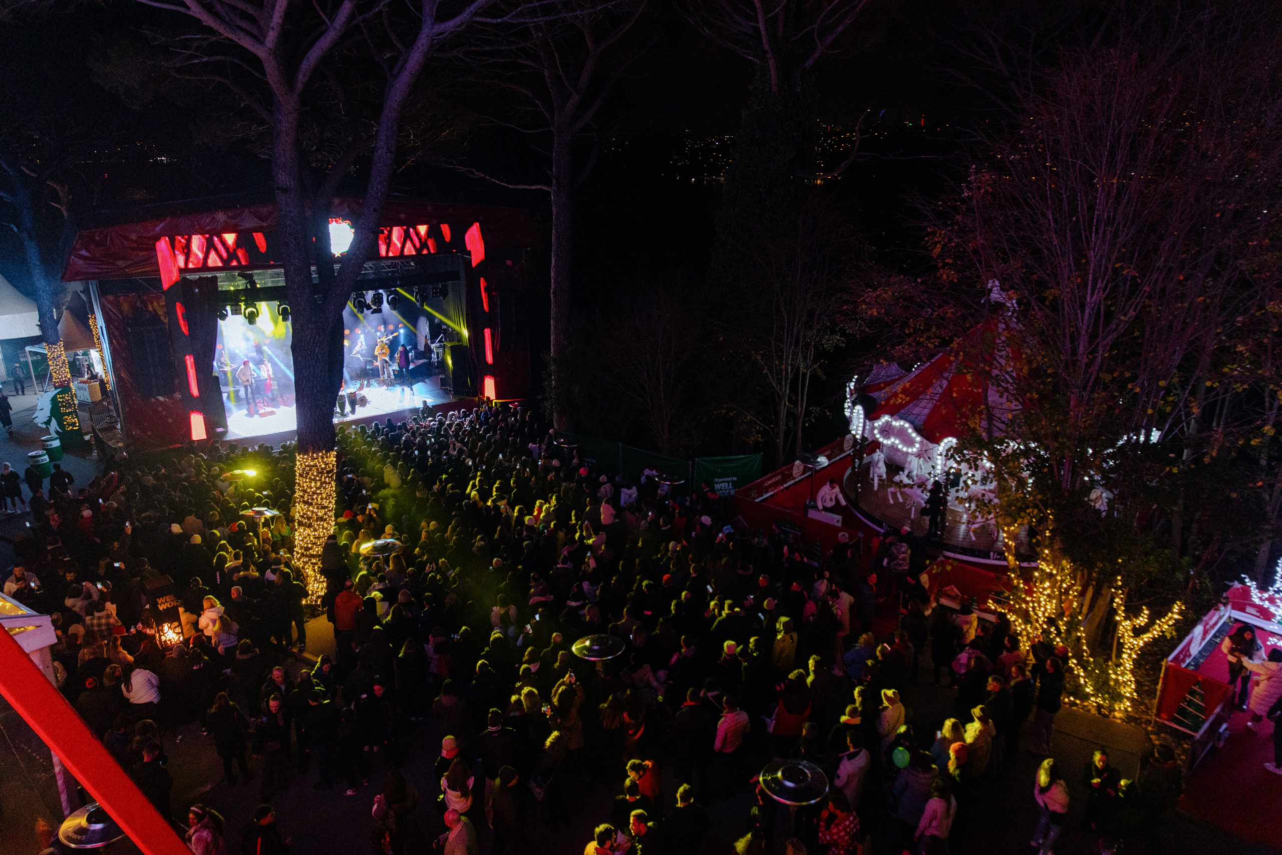 Christmas Market Istanbul. Свадебный и репортажный фотограф
