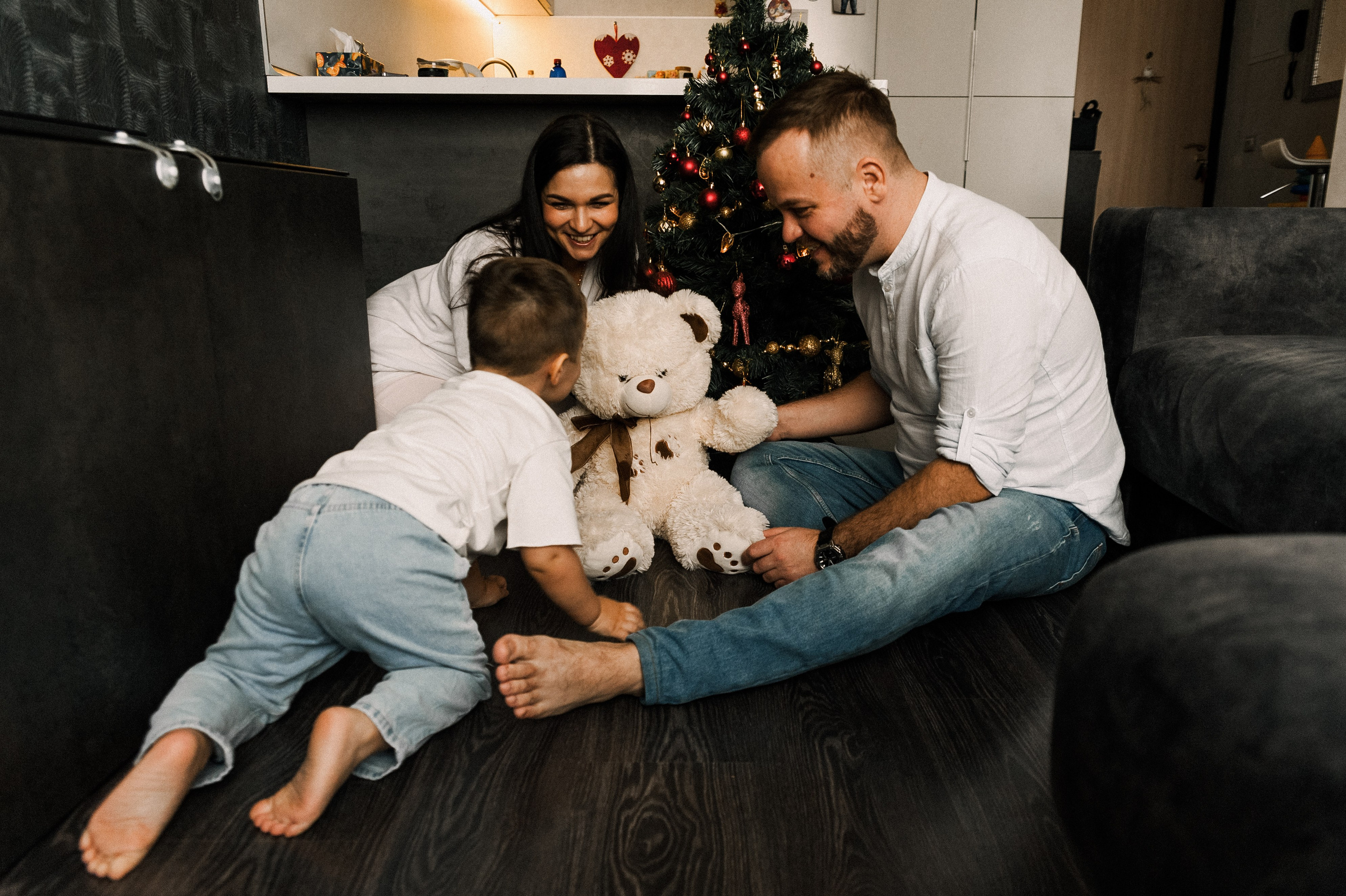 Стас+Маргарита и домашний Новый Год. Фотограф в Екатеринбурге Артём Зайнетдинов